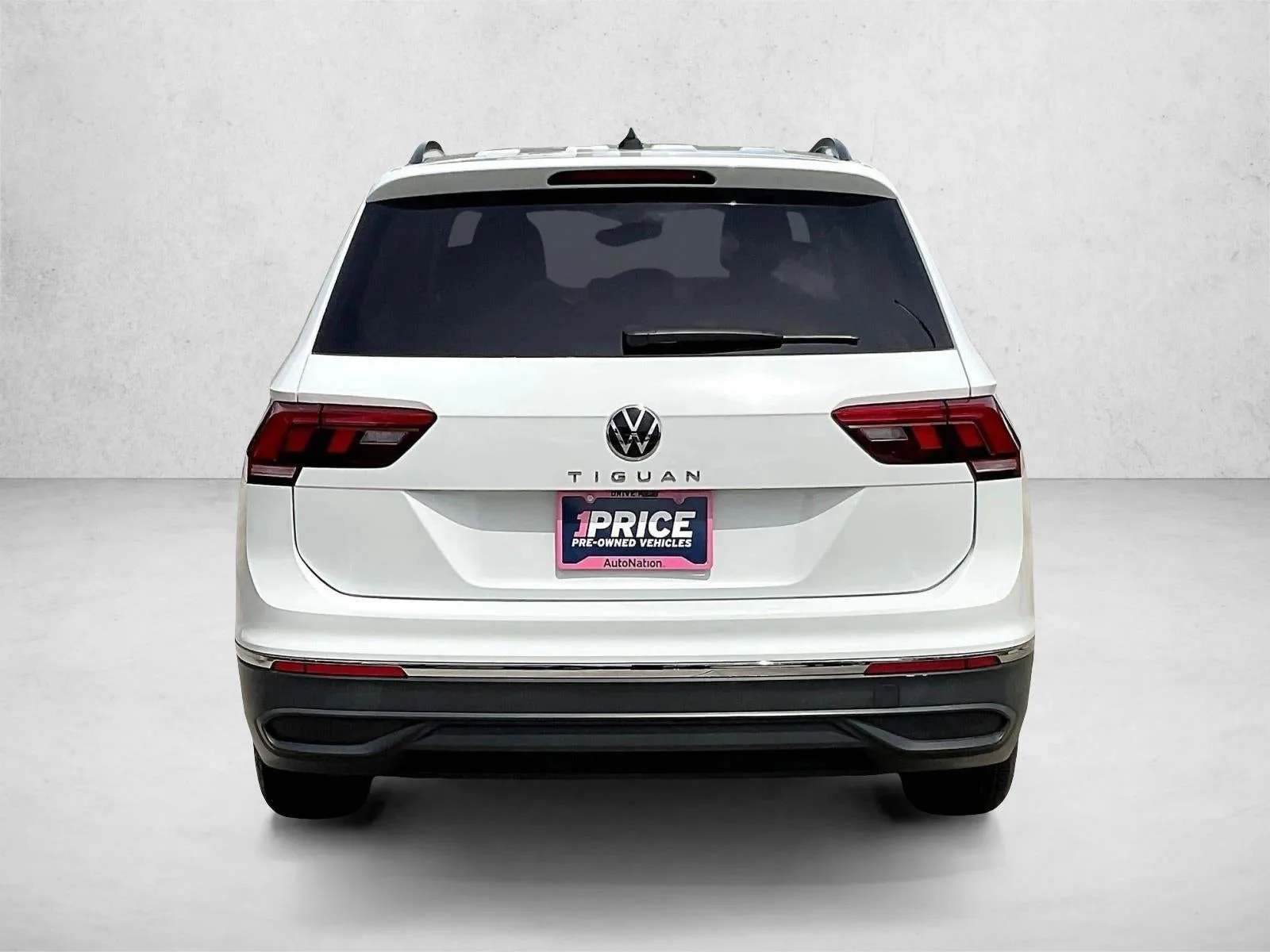2024 Volkswagen Tiguan 2.0T S FWD photo 4