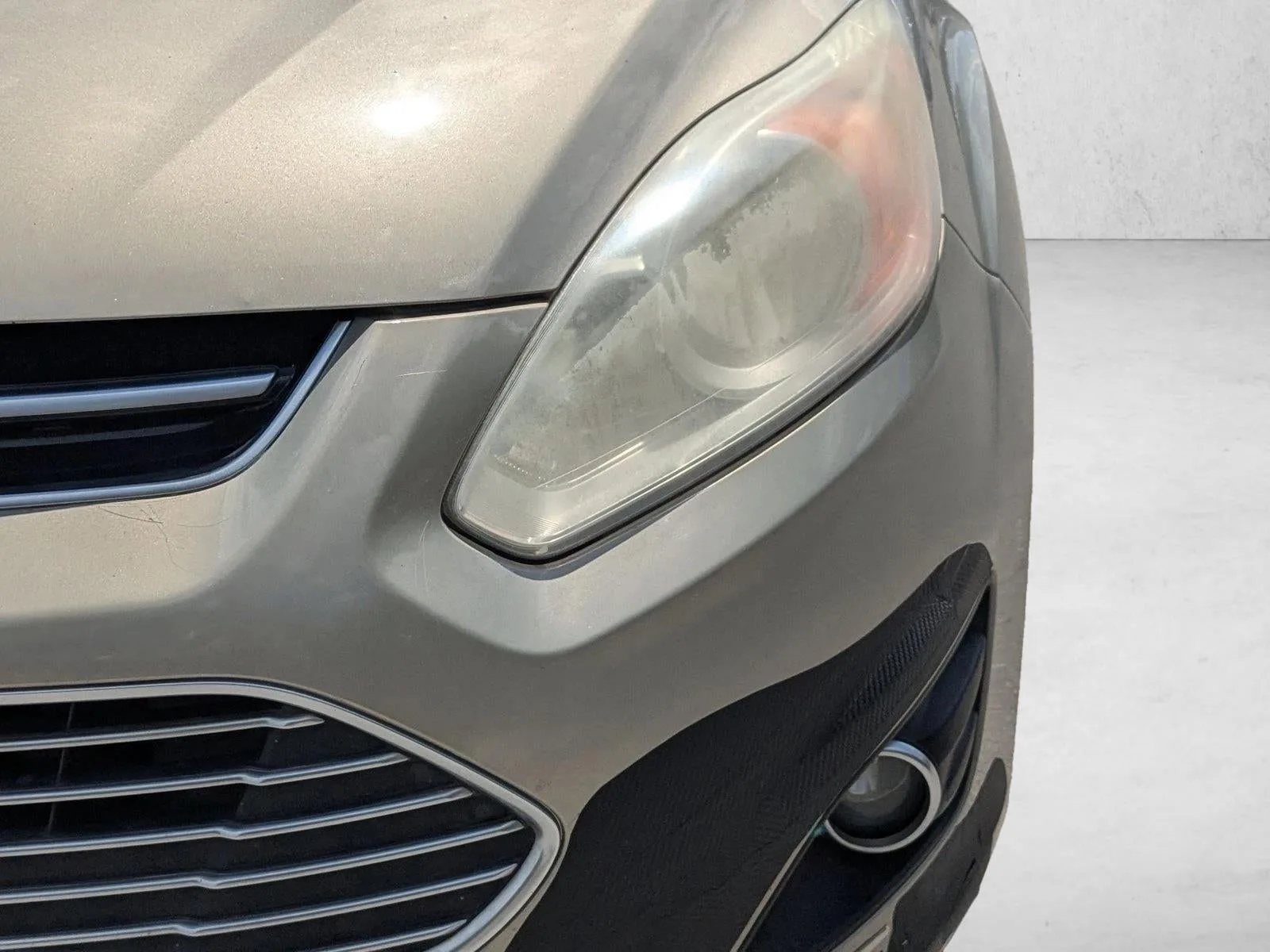 2016 Ford C-Max Hybrid 5dr HB SEL photo 9