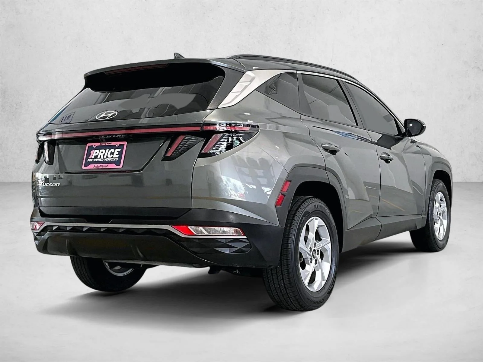 2022 Hyundai Tucson SEL photo 2