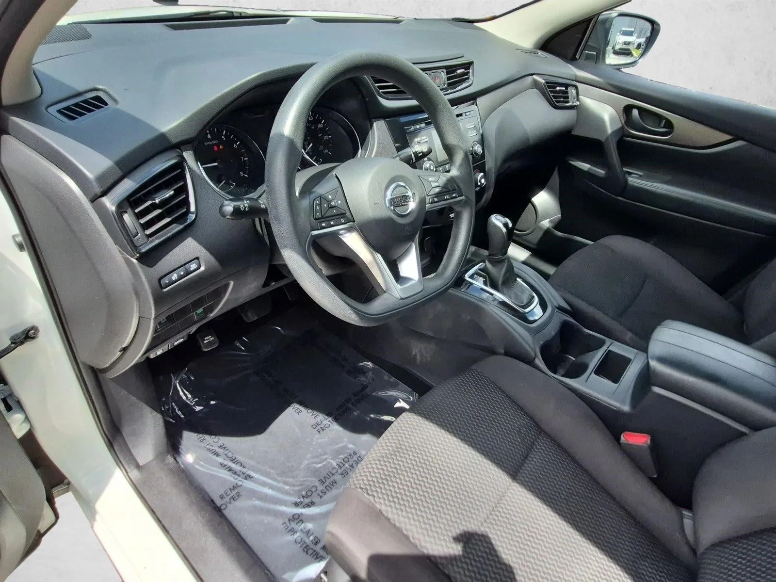 2018 Nissan Rogue Sport 2018.5 FWD S photo 10