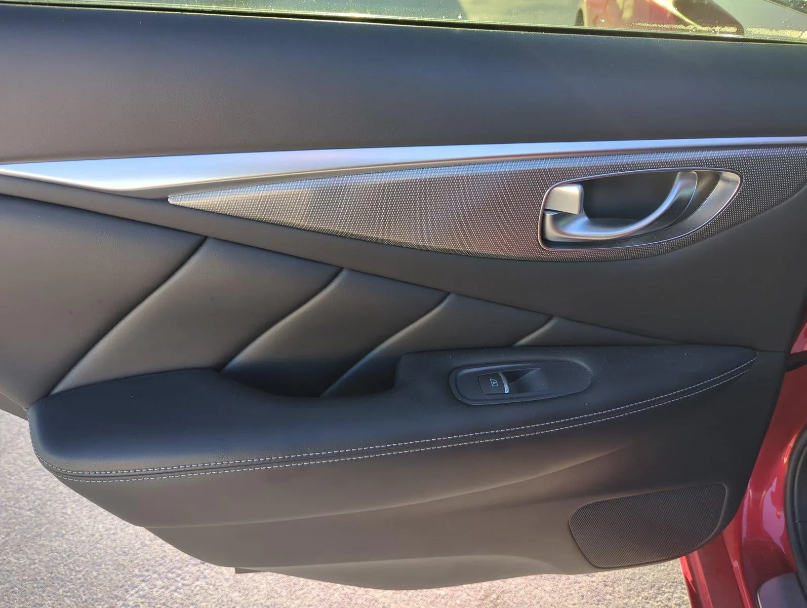 2017 INFINITI Q50 Red Sport 400 AWD photo 9