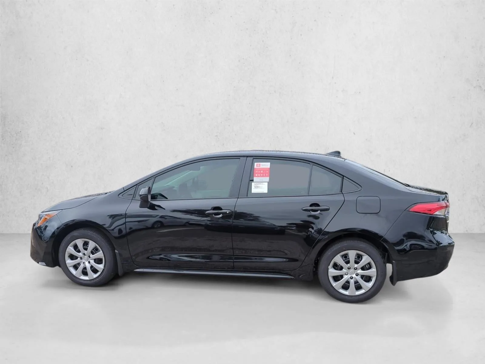 2026 Toyota Corolla LE CVT (Natl) photo 8