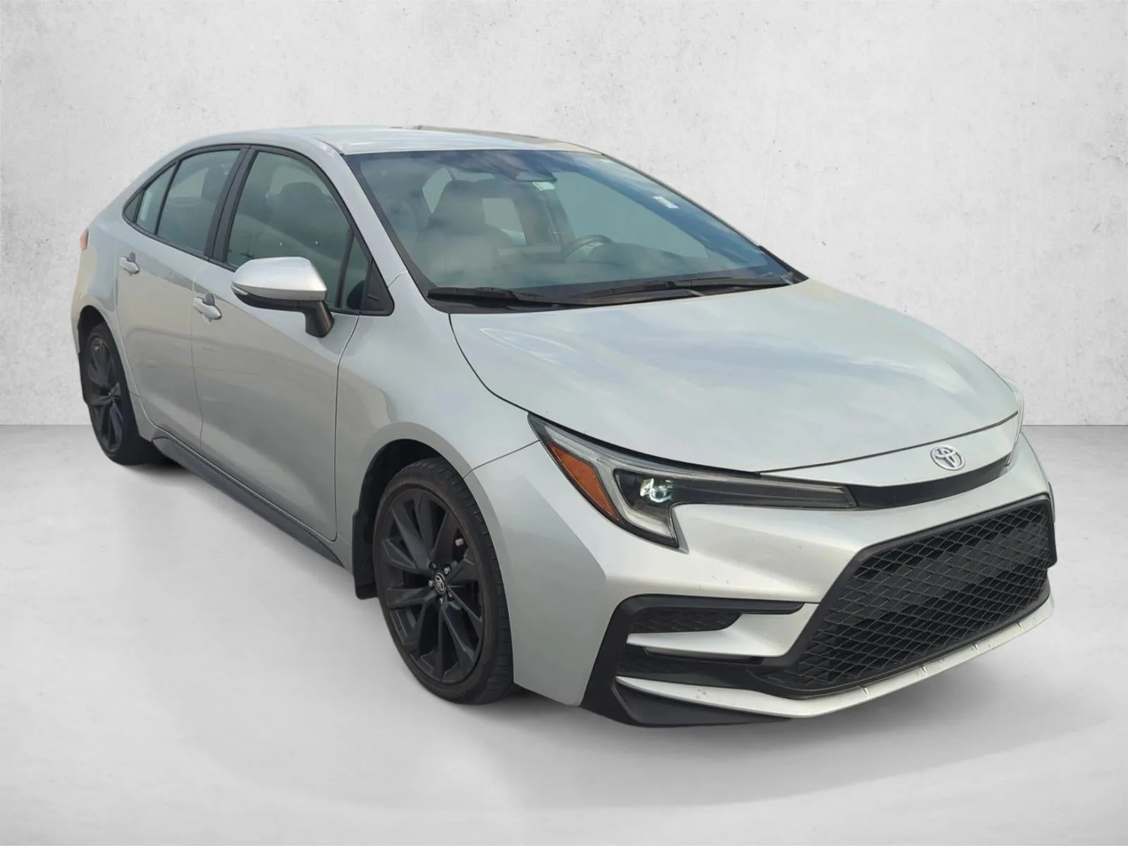 2024 Toyota Corolla SE CVT (Natl) photo 3