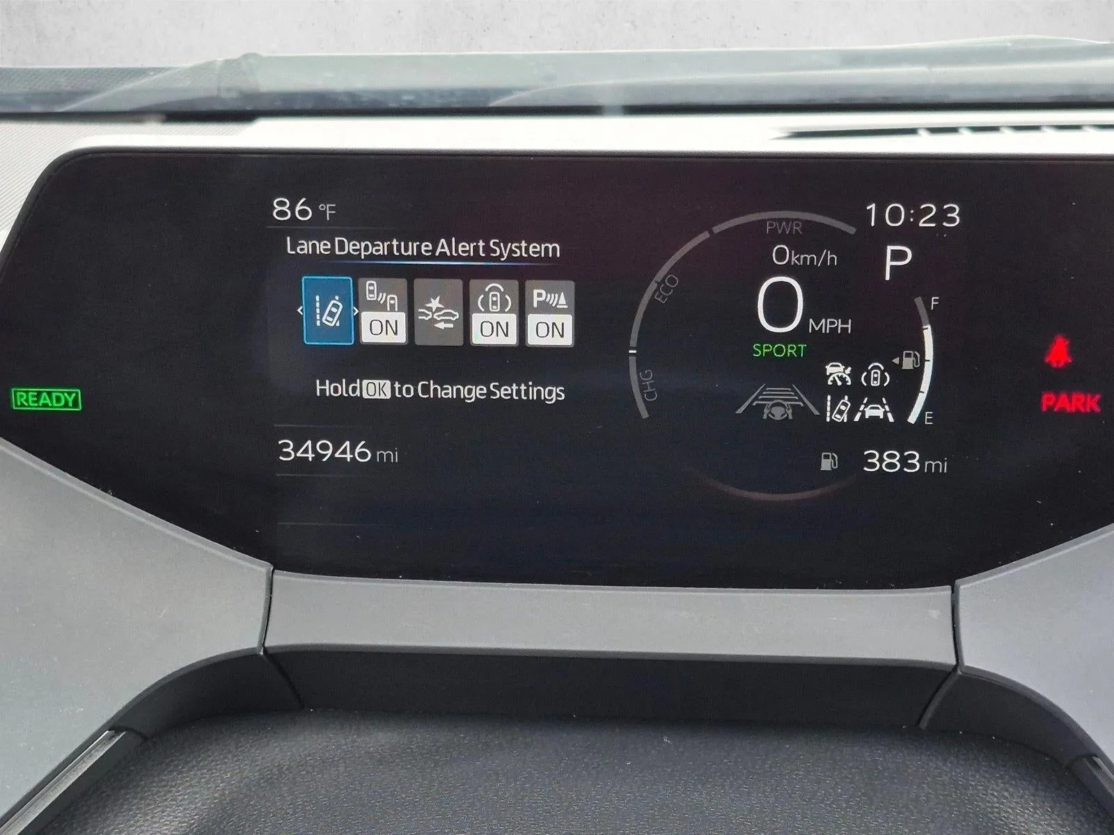 2023 Toyota Prius XLE photo 5