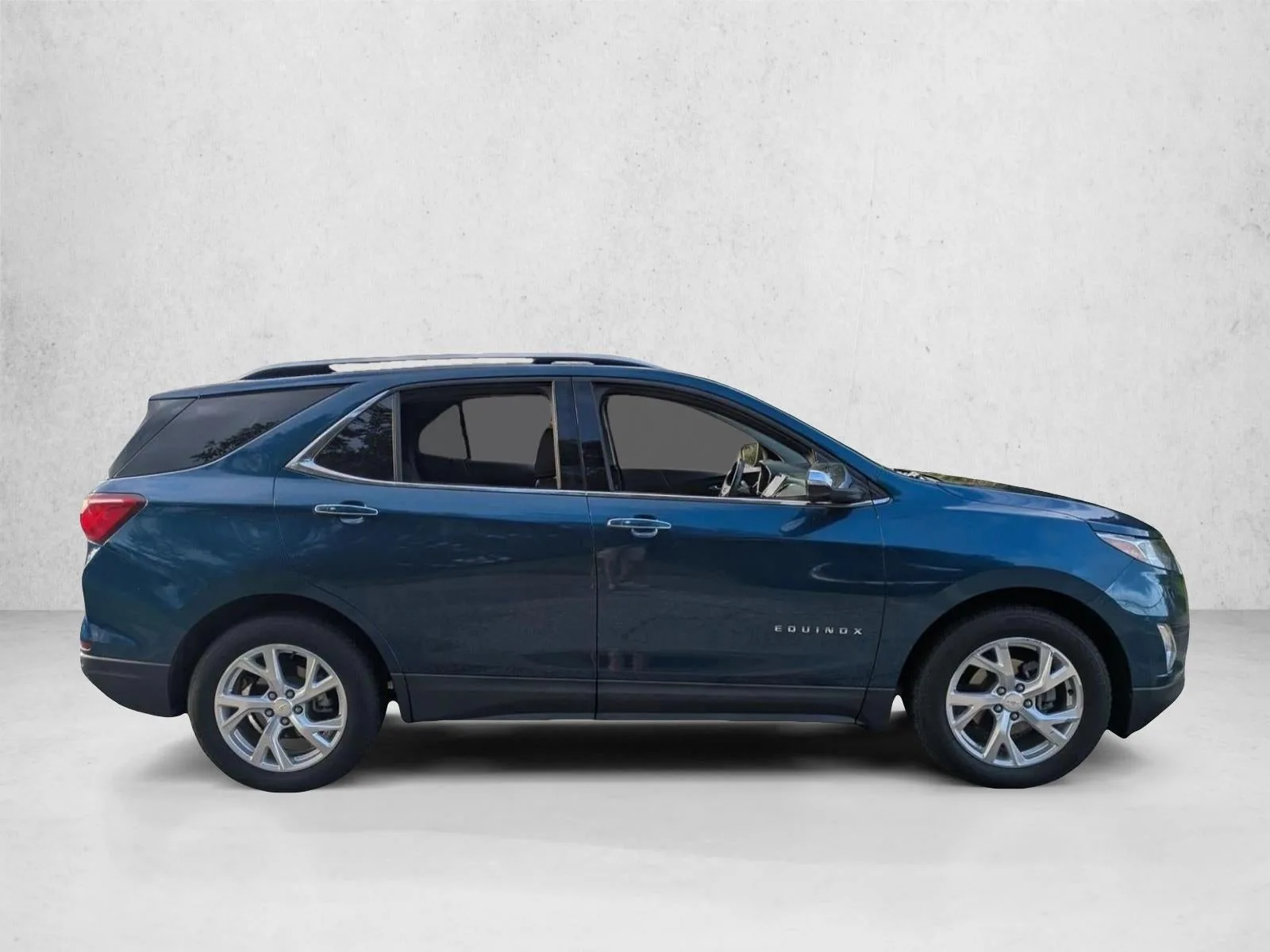 2019 Chevrolet Equinox FWD Premier photo 4