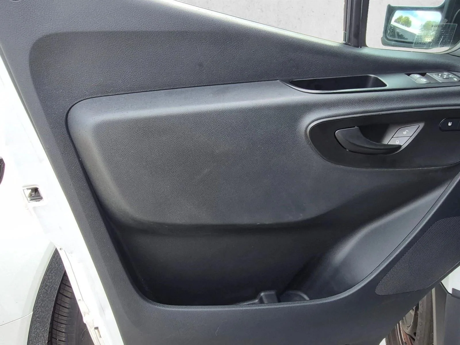 2025 Mercedes-Benz Sprinter Cargo Van Base photo 10