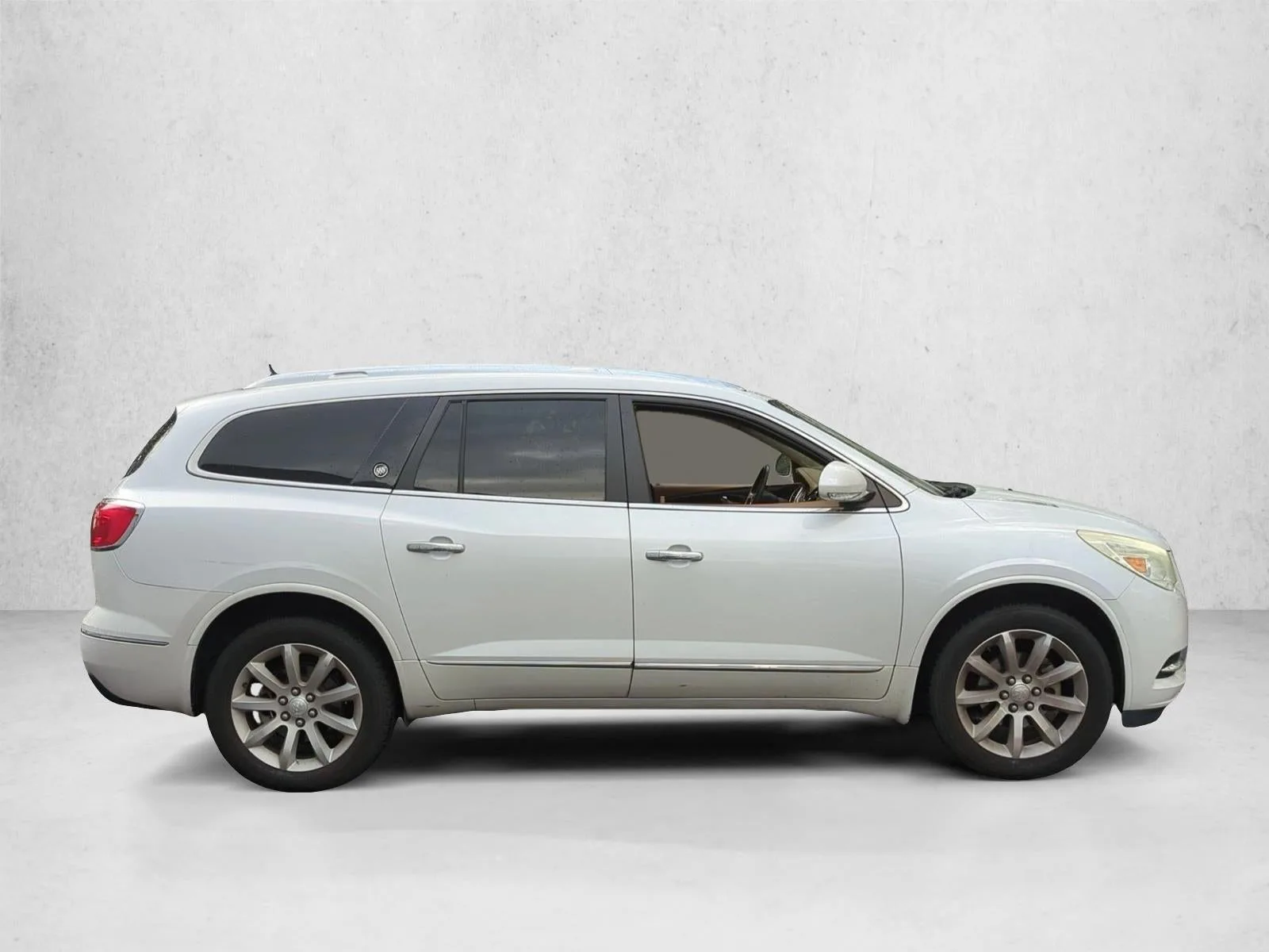 2016 Buick Enclave Premium FWD photo 4