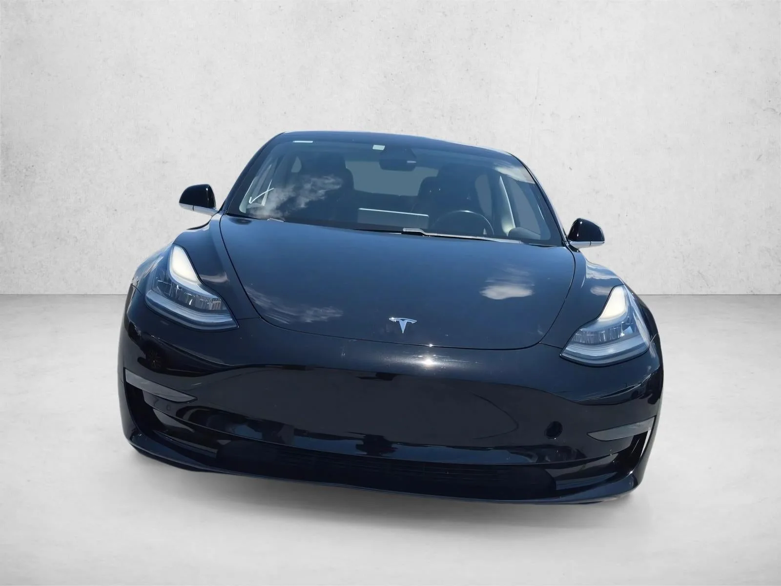 2018 Tesla Model 3 Long Range Battery RWD photo 2