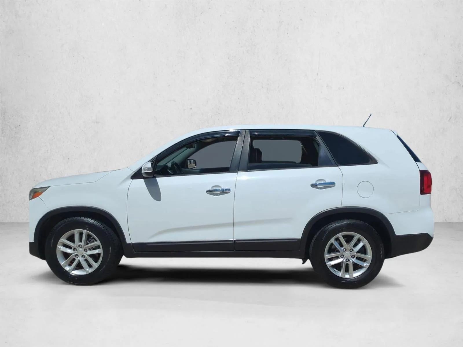 2015 Kia Sorento 2WD 4dr I4 LX photo 9
