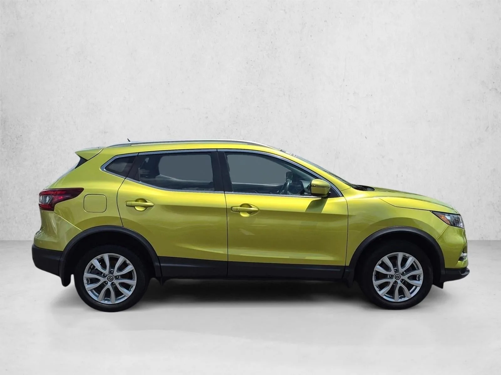 2020 Nissan Rogue Sport FWD SV photo 4