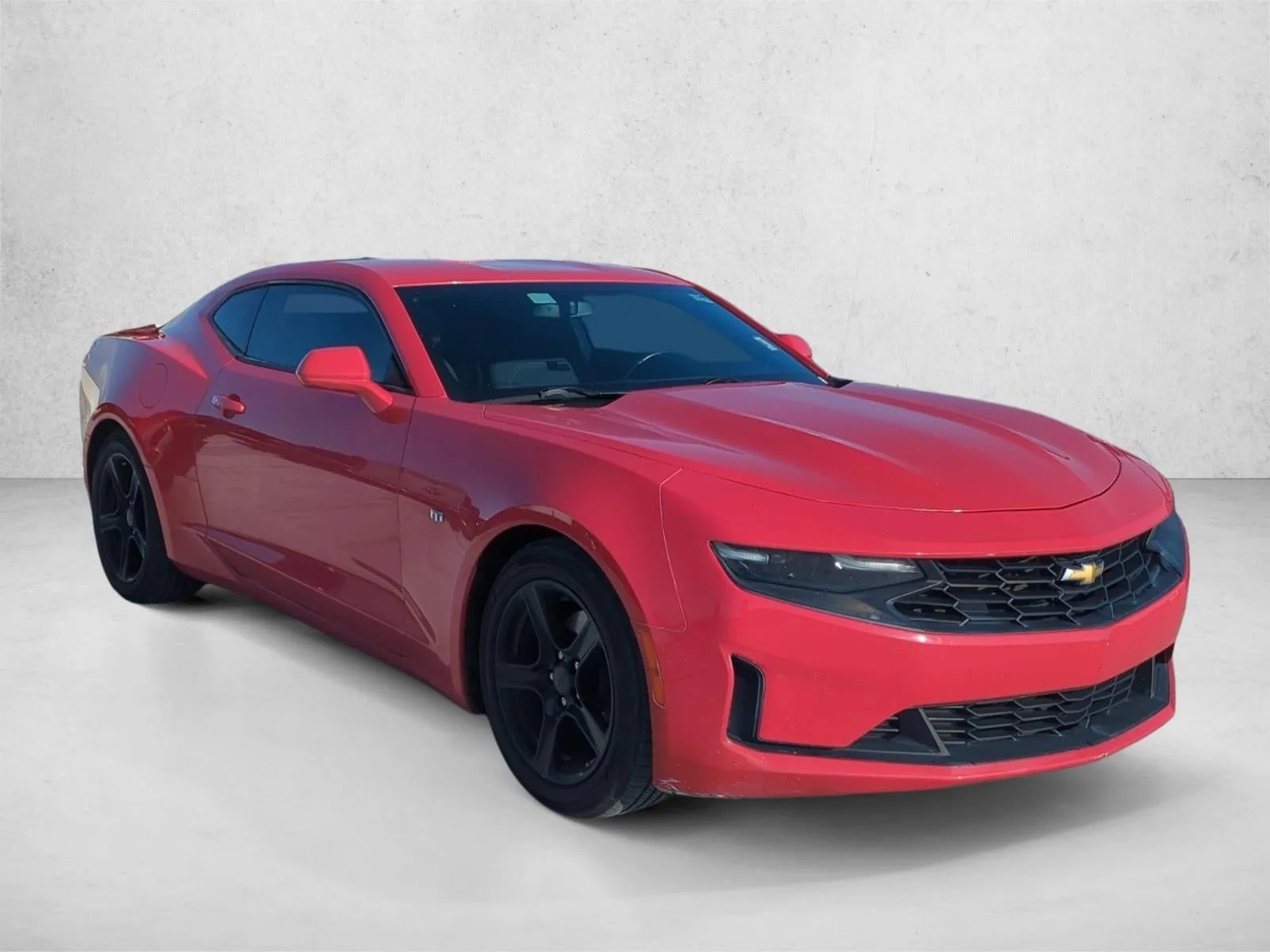 2019 Chevrolet Camaro 2dr Coupe 1LT photo 4