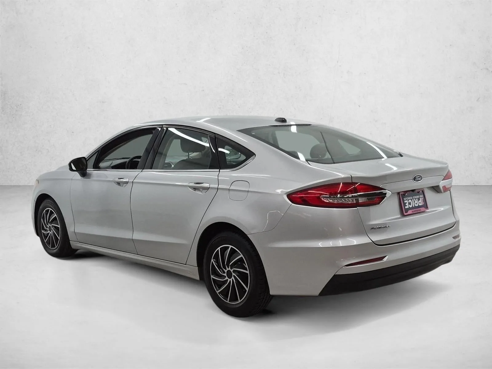 2019 Ford Fusion S photo 8