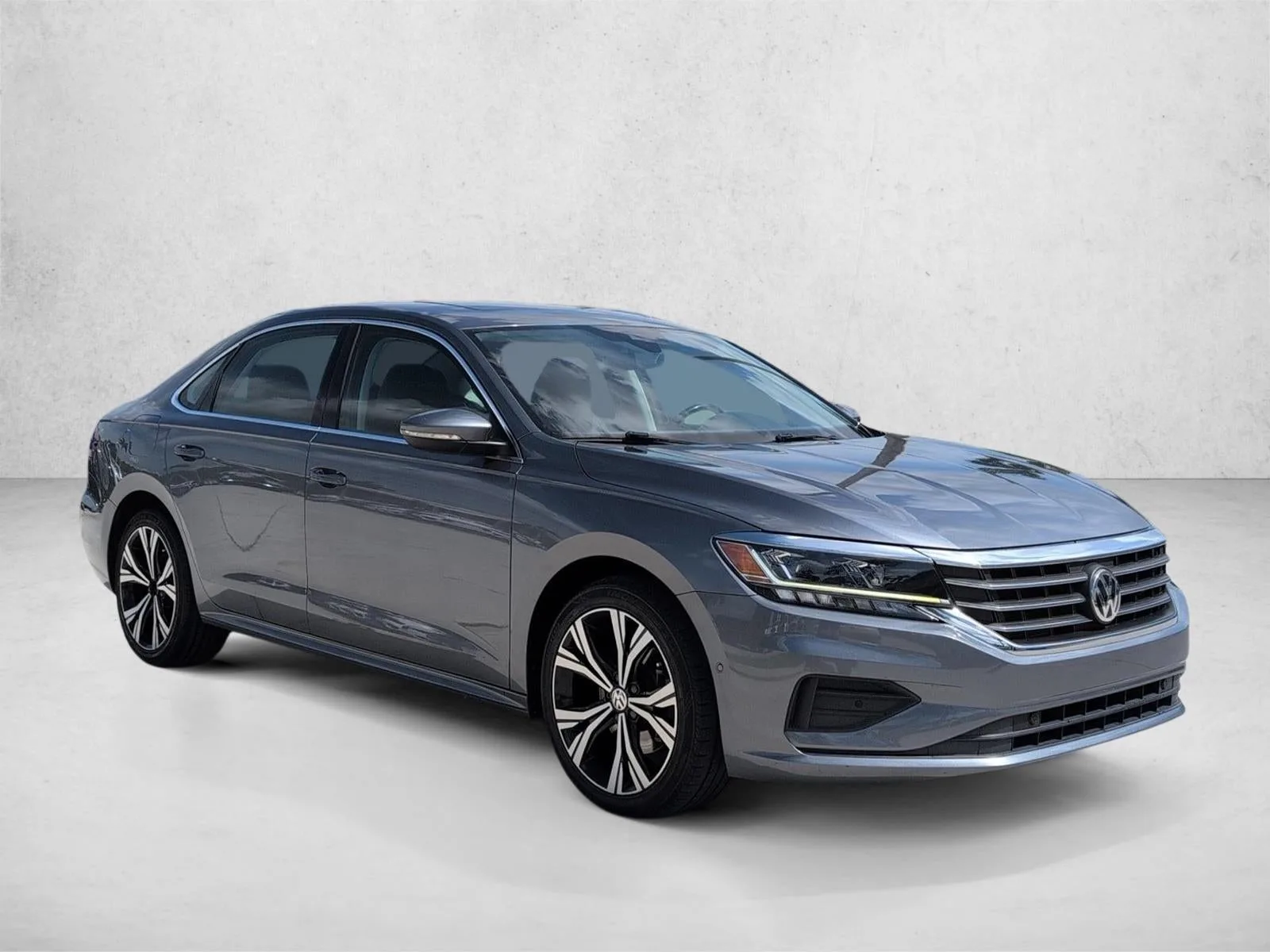 2020 Volkswagen Passat 2.0T SEL Auto photo 7