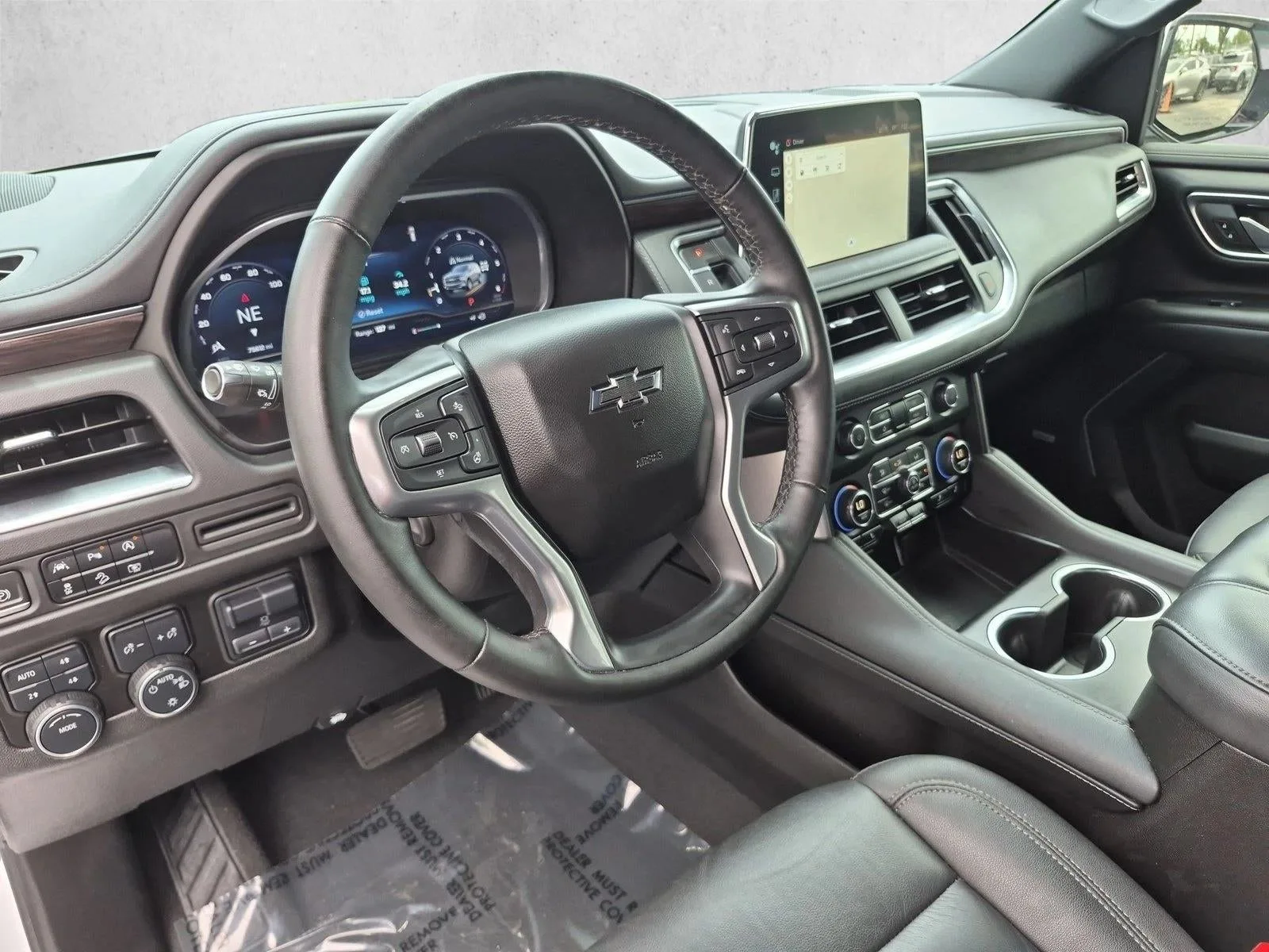 2024 Chevrolet Tahoe Z71 photo 10