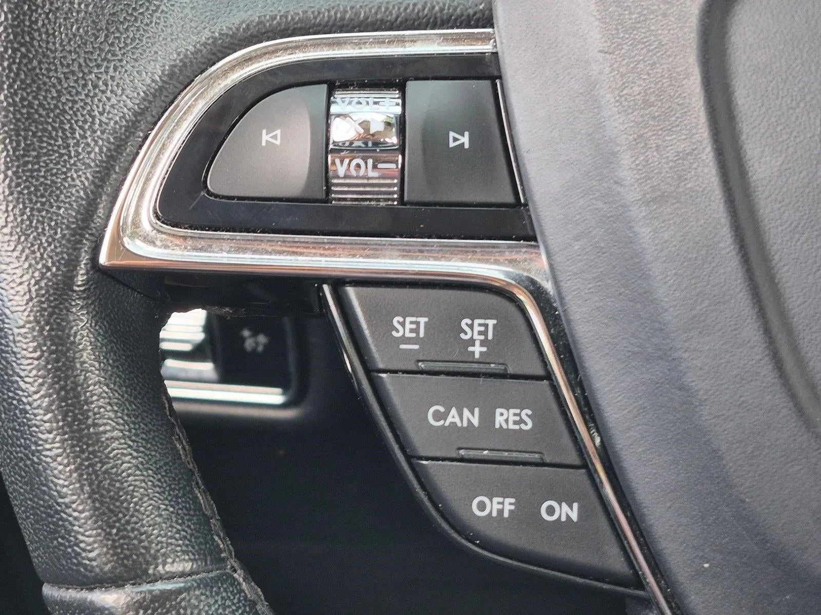 2023 Lincoln Nautilus Standard photo 10