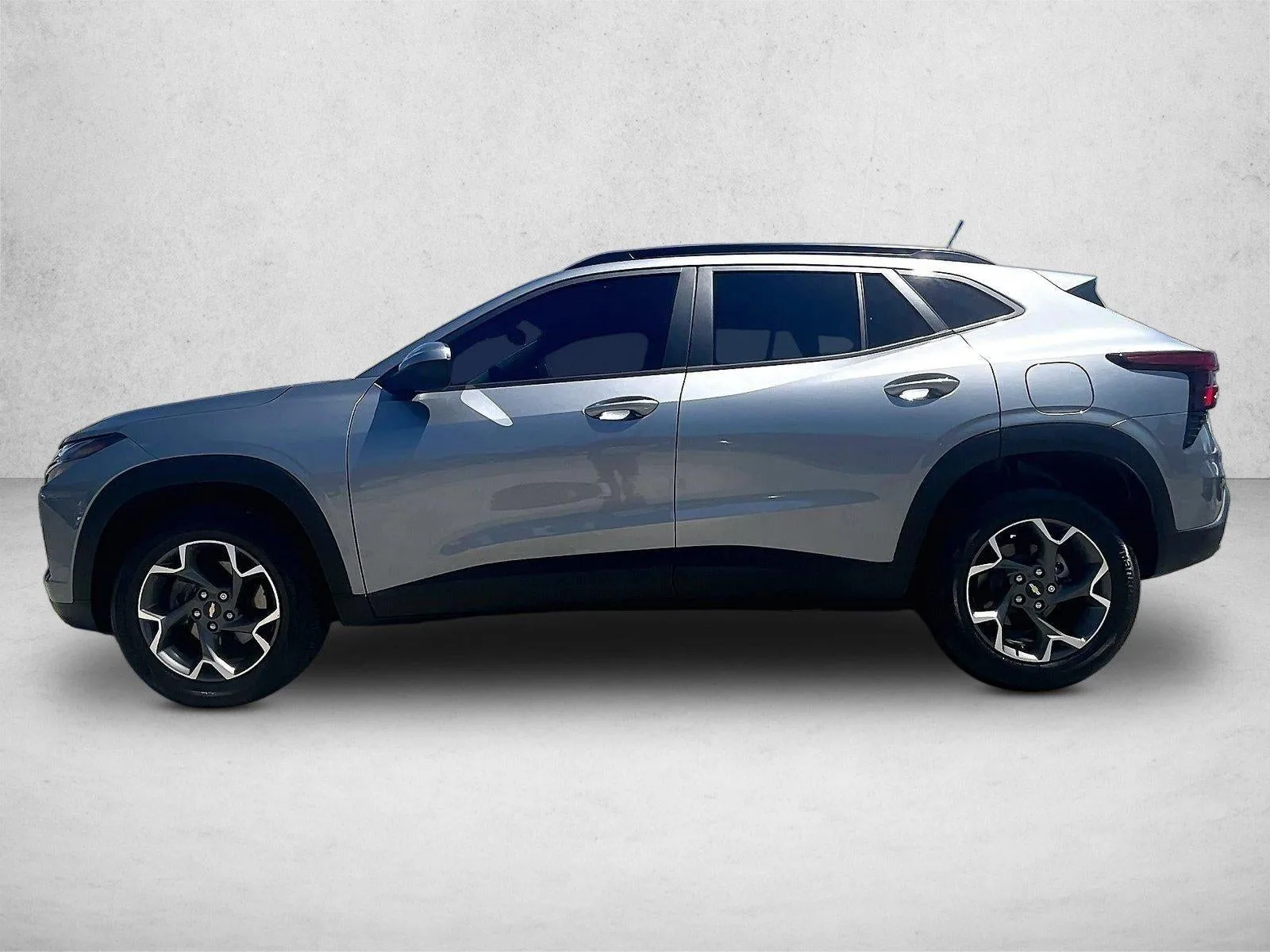 2025 Chevrolet Trax LT photo 6