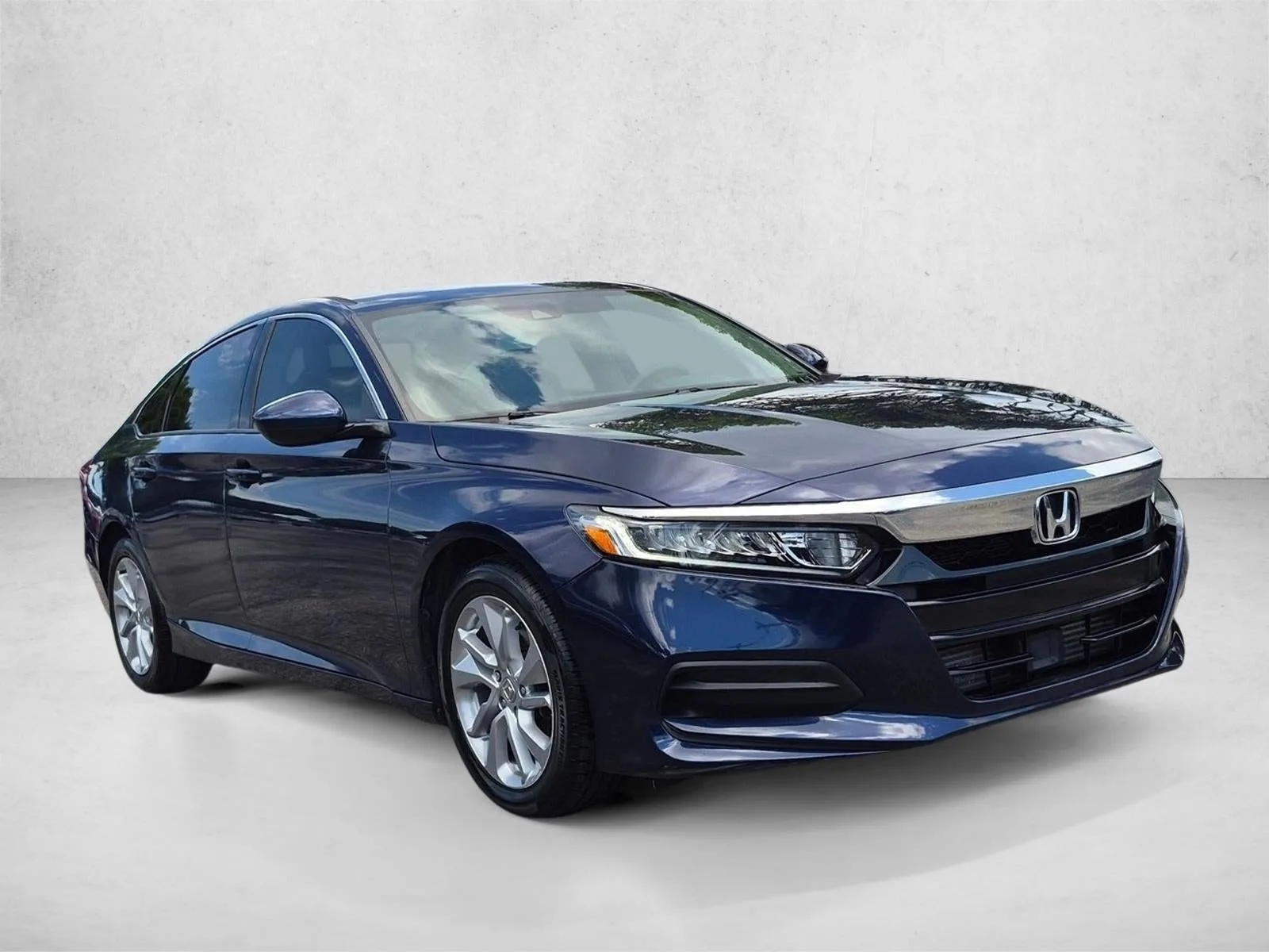 2020 Honda Accord LX photo 3