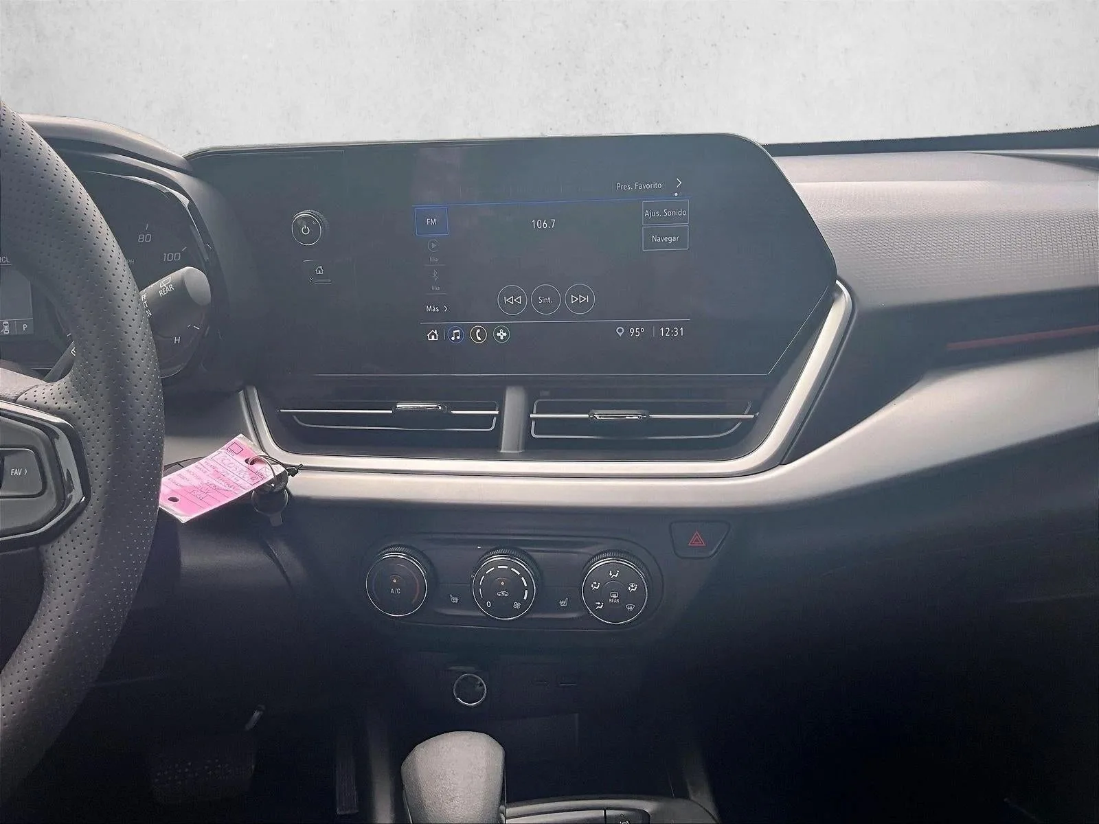 2024 Chevrolet Trax 1RS photo 8