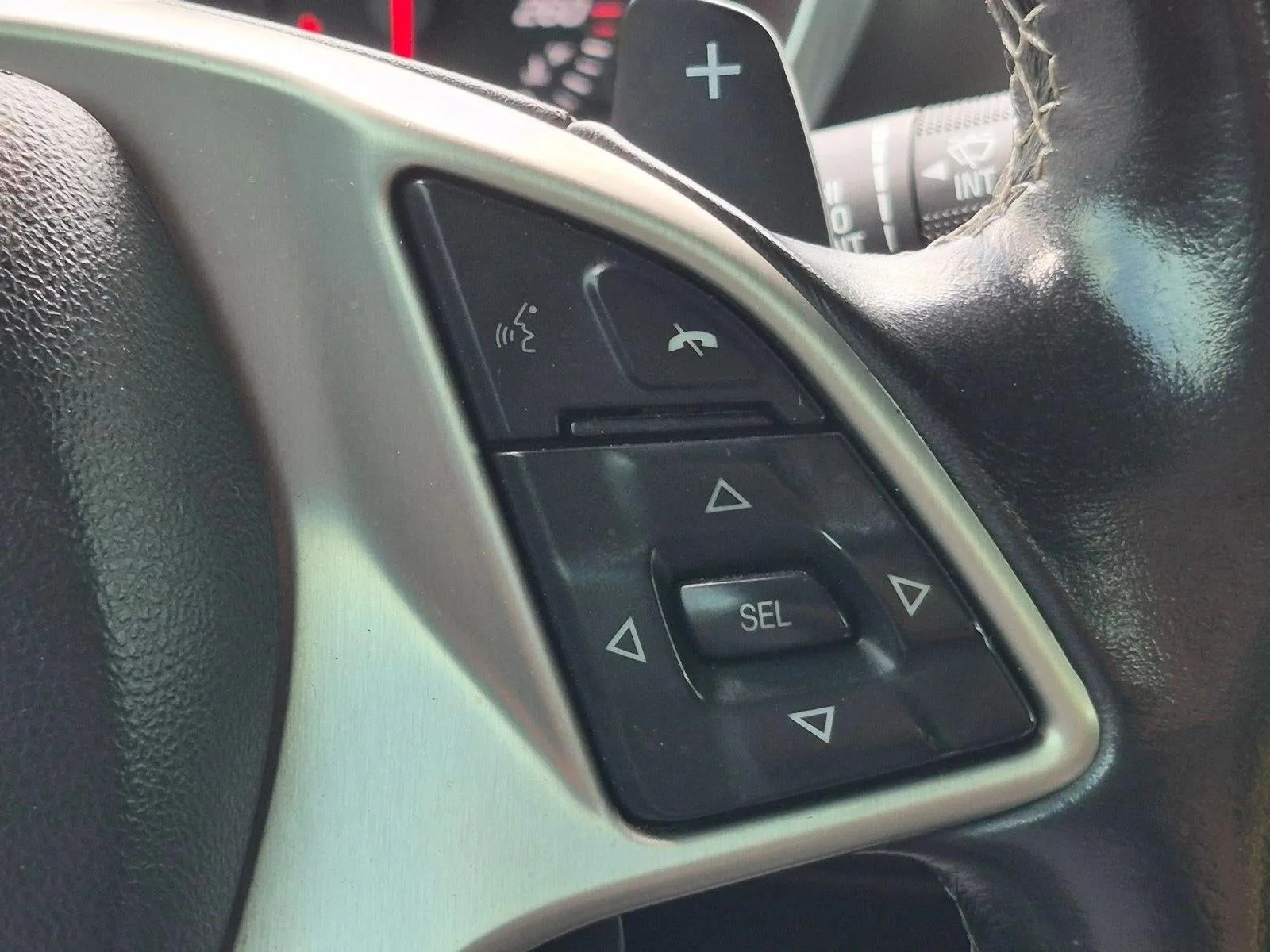 2018 Chevrolet Corvette Stingray 2LT photo 12