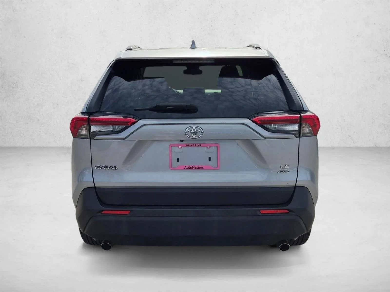 2020 Toyota RAV4 LE AWD (Natl) photo 6