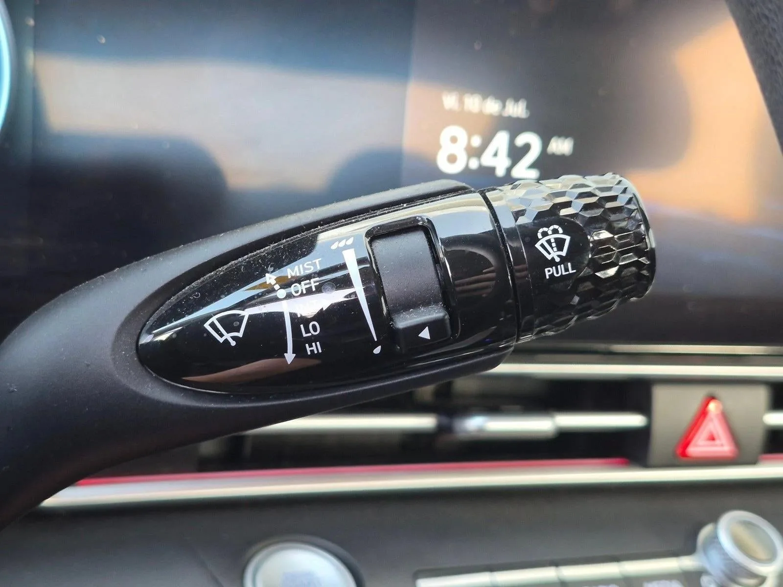 2024 Hyundai ELANTRA SEL IVT photo 7