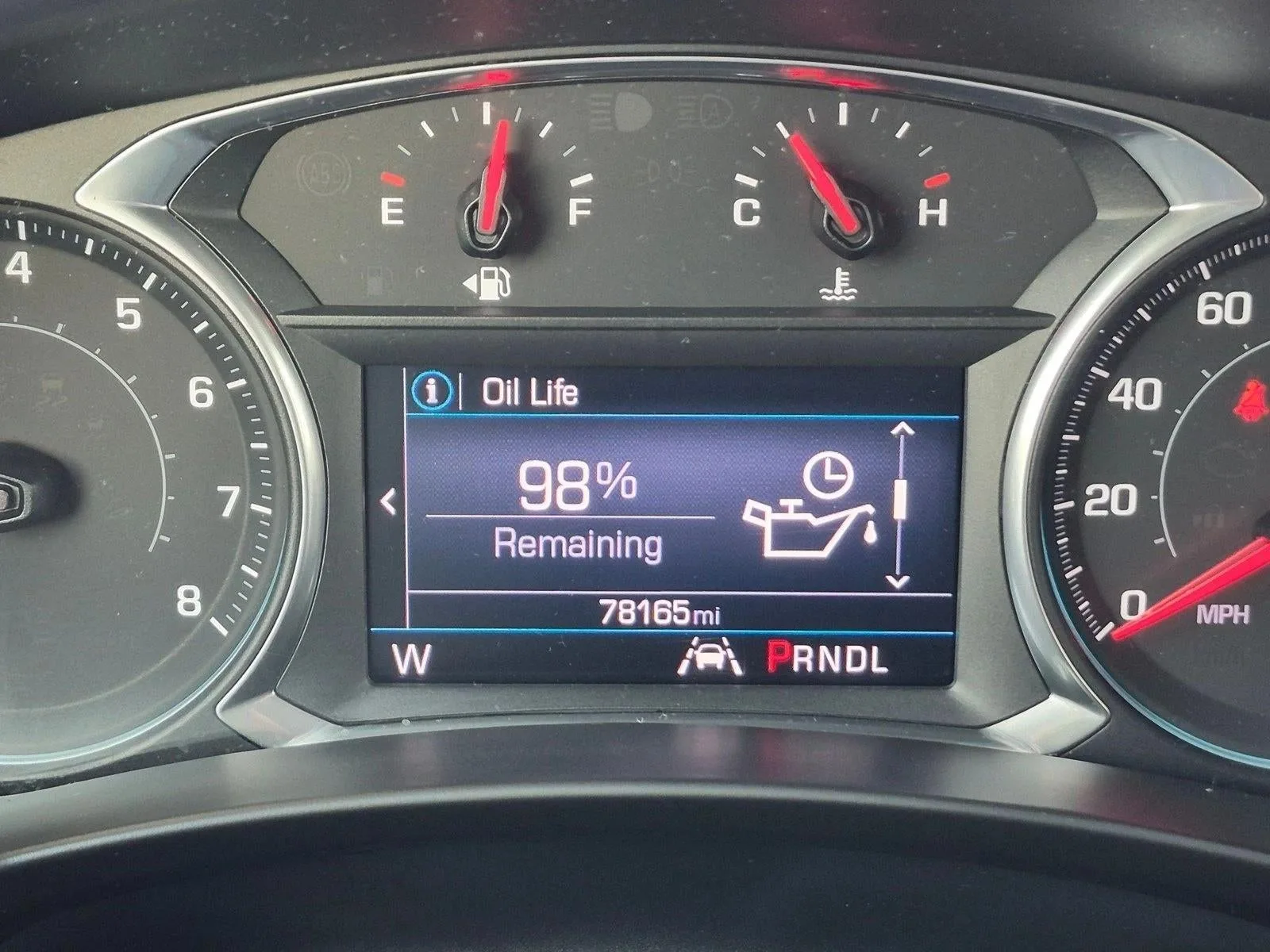 2020 Chevrolet Equinox FWD LT photo 10
