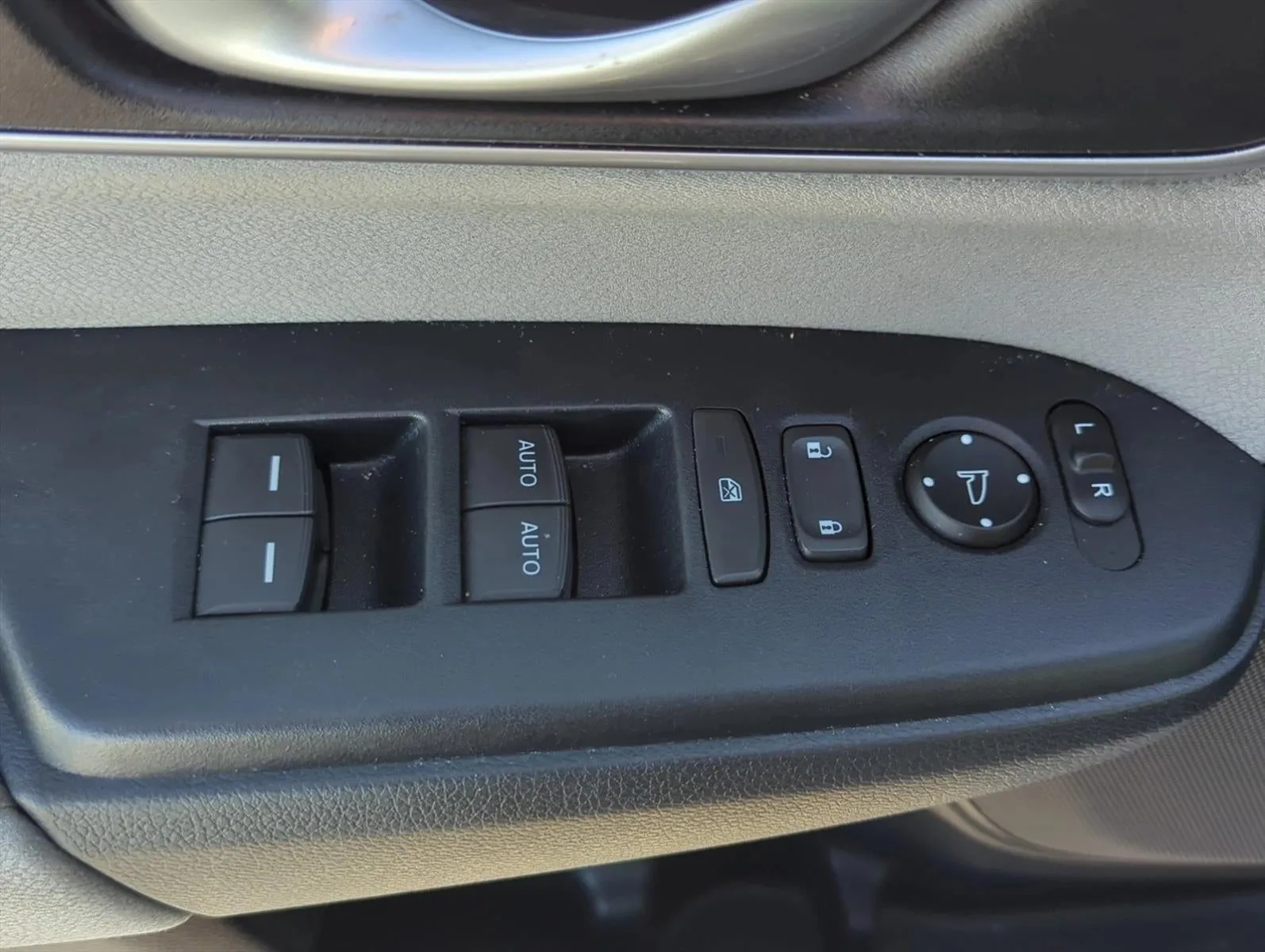 2019 Honda CR-V EX 2WD photo 8