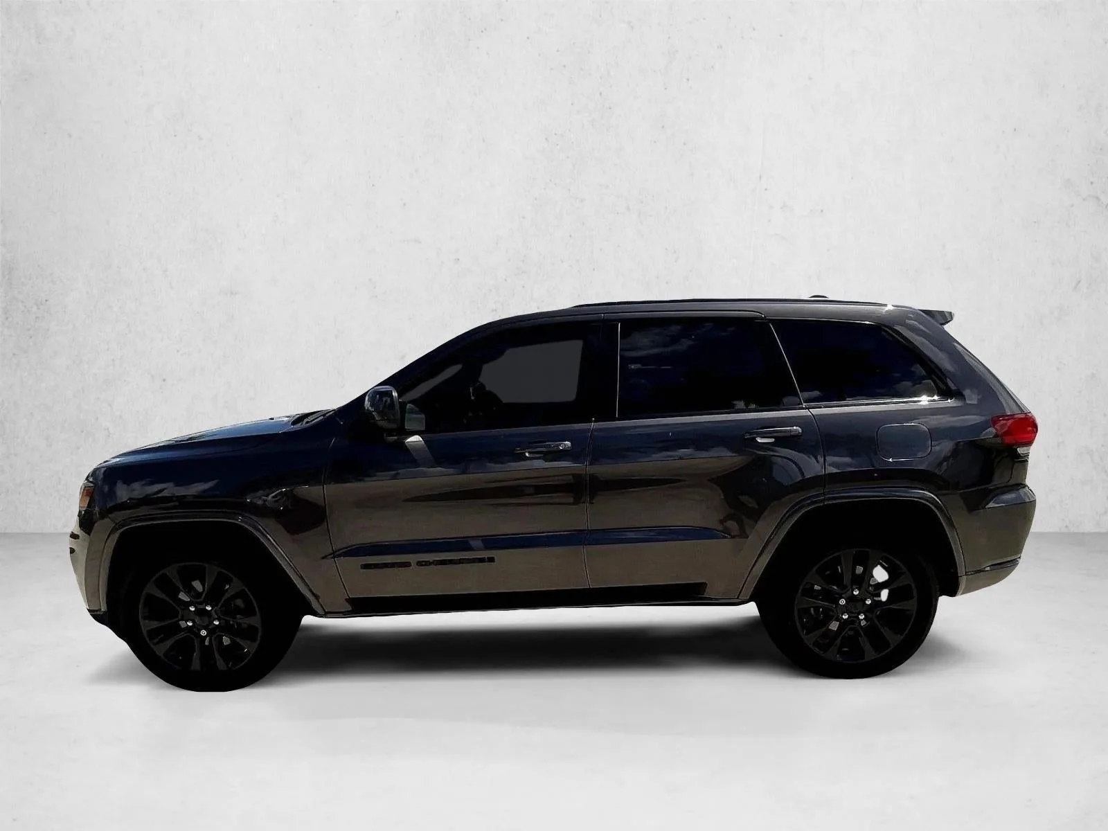 2018 Jeep Grand Cherokee Altitude 4x2 *Ltd Avail* photo 6
