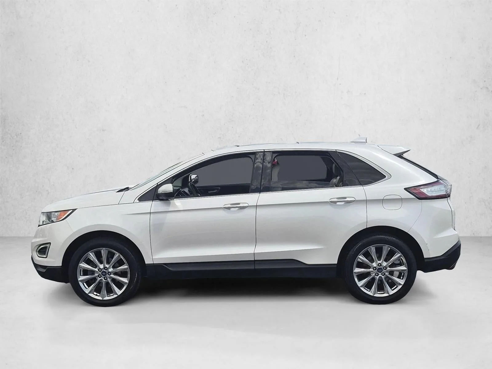 2018 Ford Edge Titanium photo 9