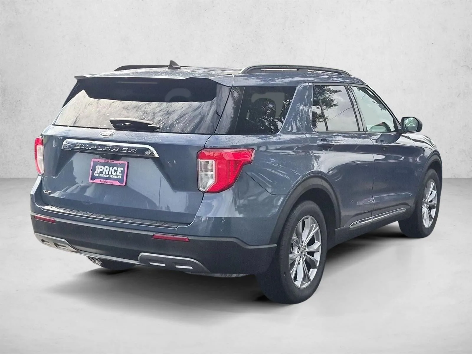 2021 Ford Explorer XLT photo 5