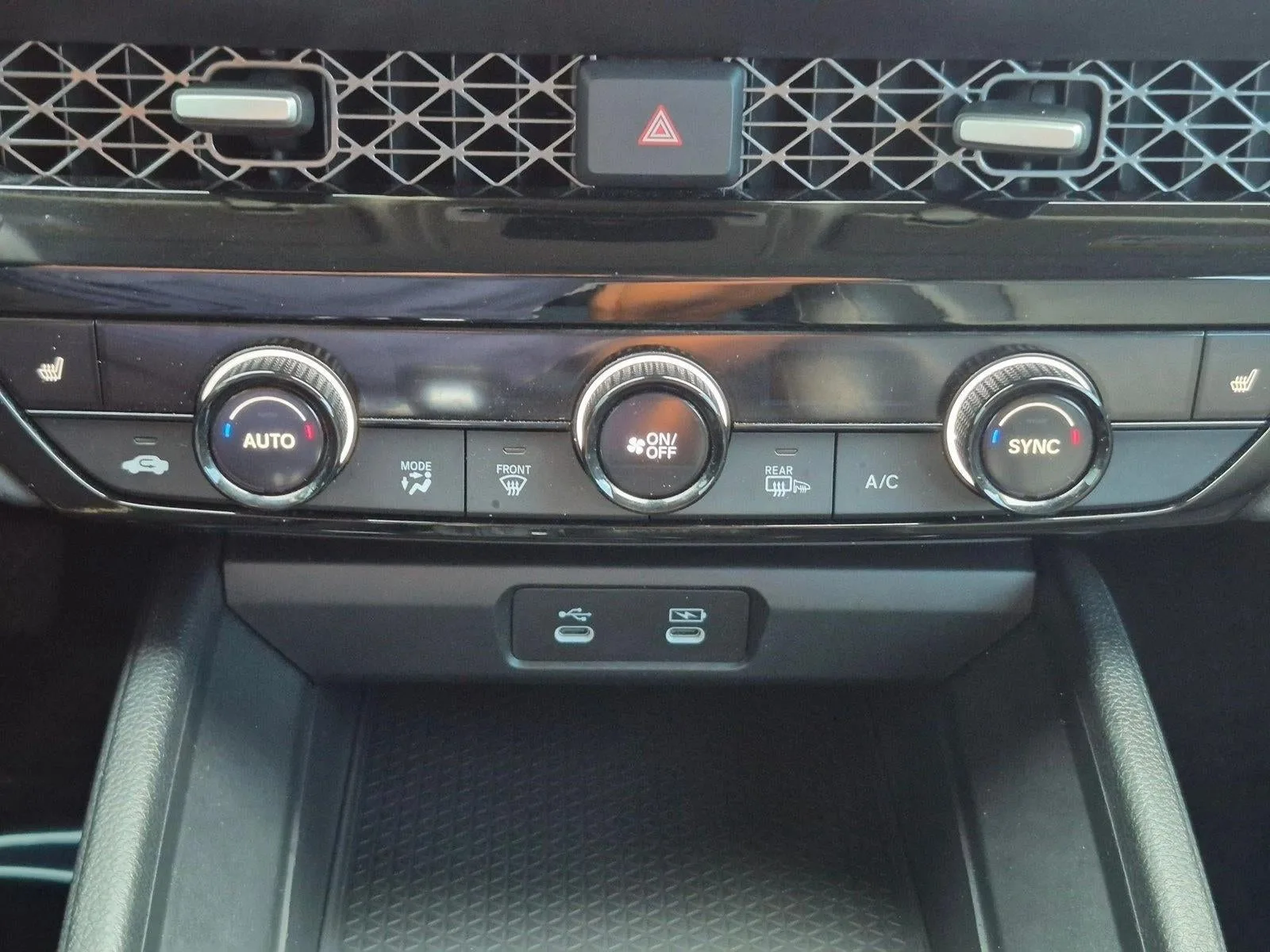 2023 Honda Accord Hybrid EX-L photo 12