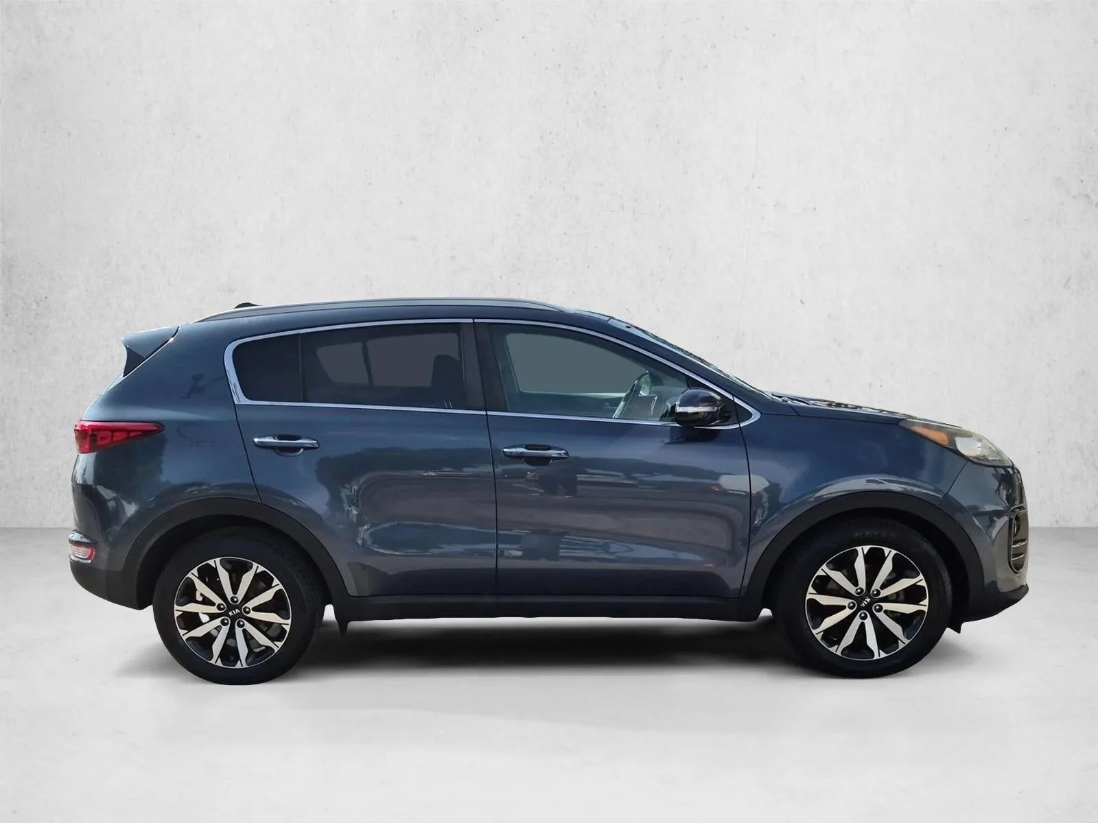 2018 Kia Sportage EX photo 4
