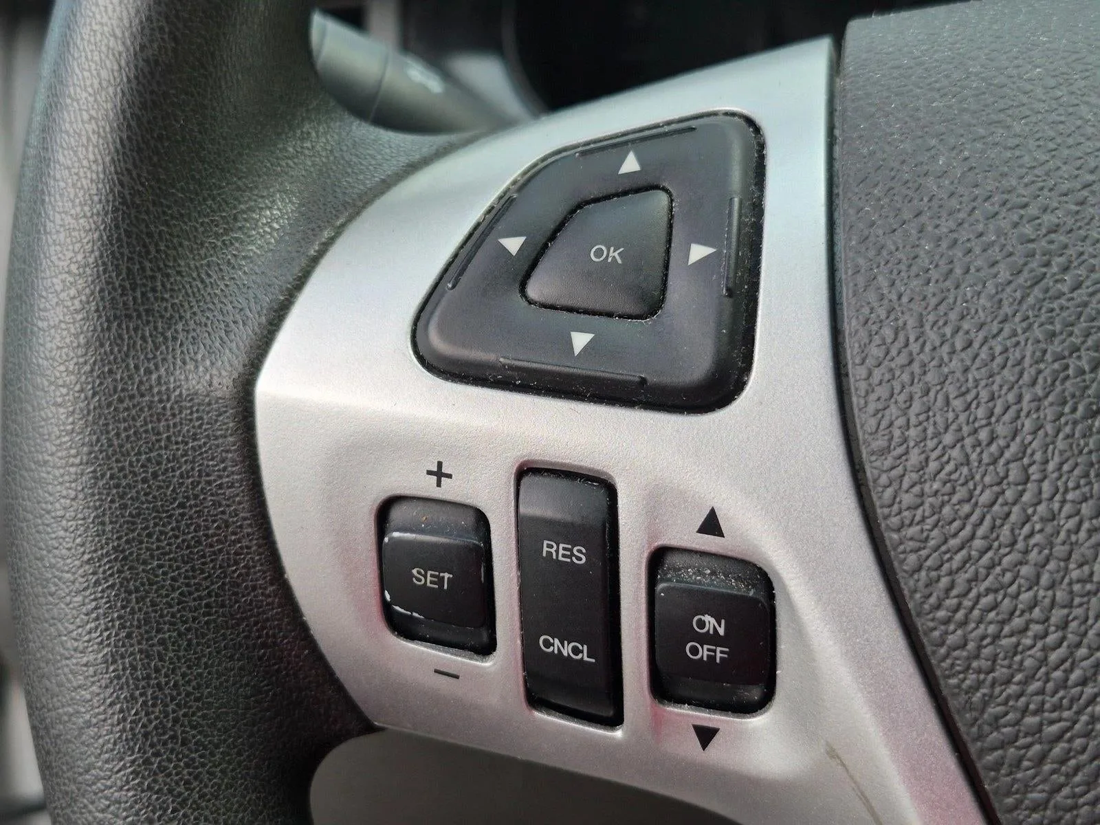 2014 Ford Edge SE photo 7