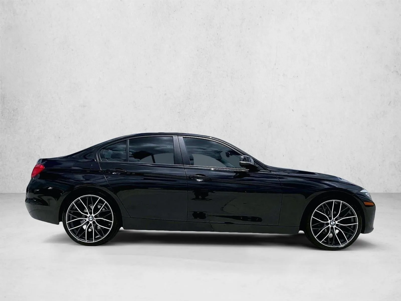 2014 BMW 328i Sedan photo 5
