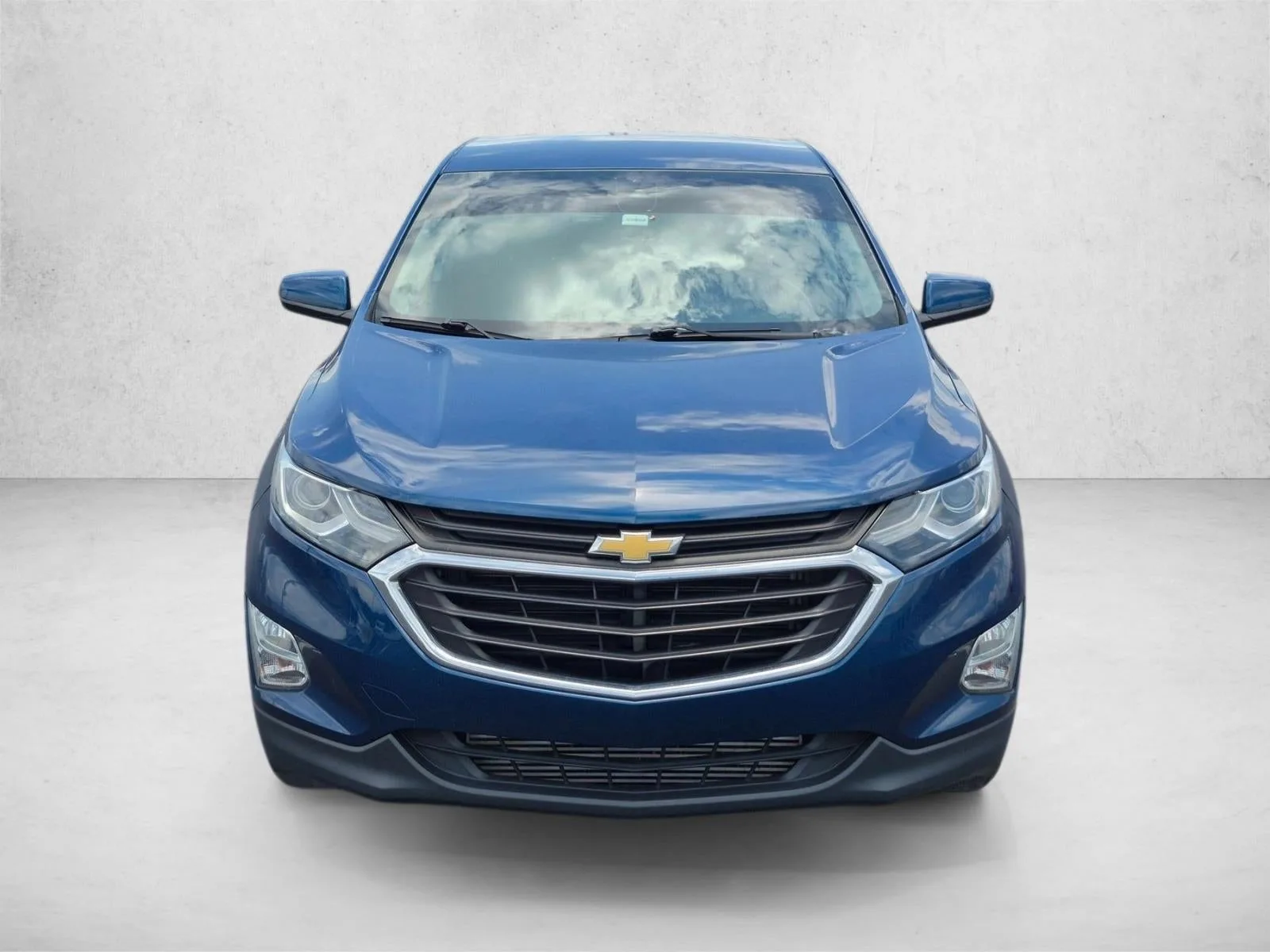 2020 Chevrolet Equinox Base photo 2