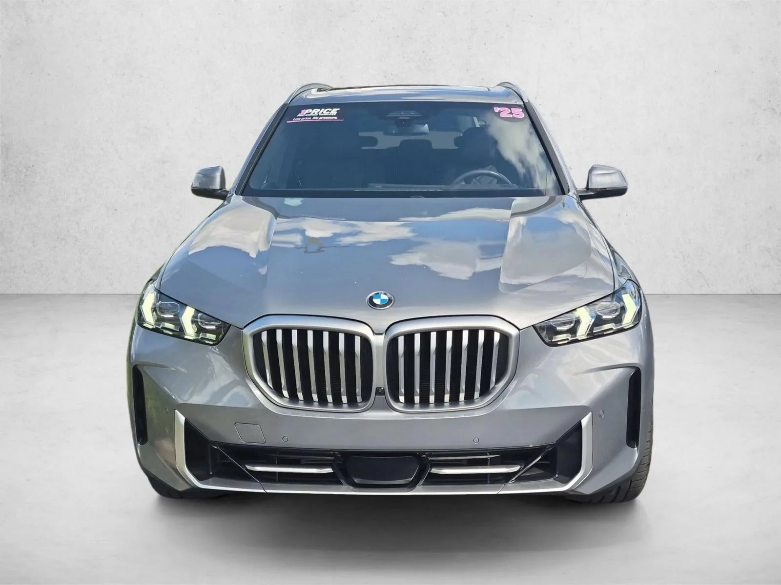 2025 BMW X5 sDrive40i photo 2