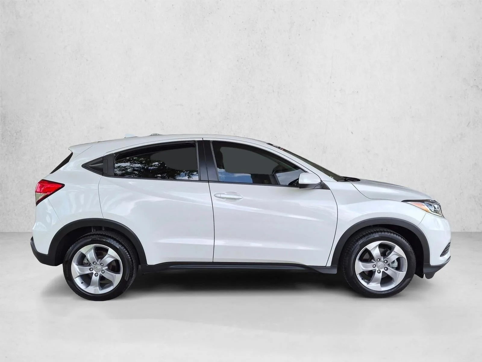 2021 Honda HR-V LX 2WD CVT photo 4