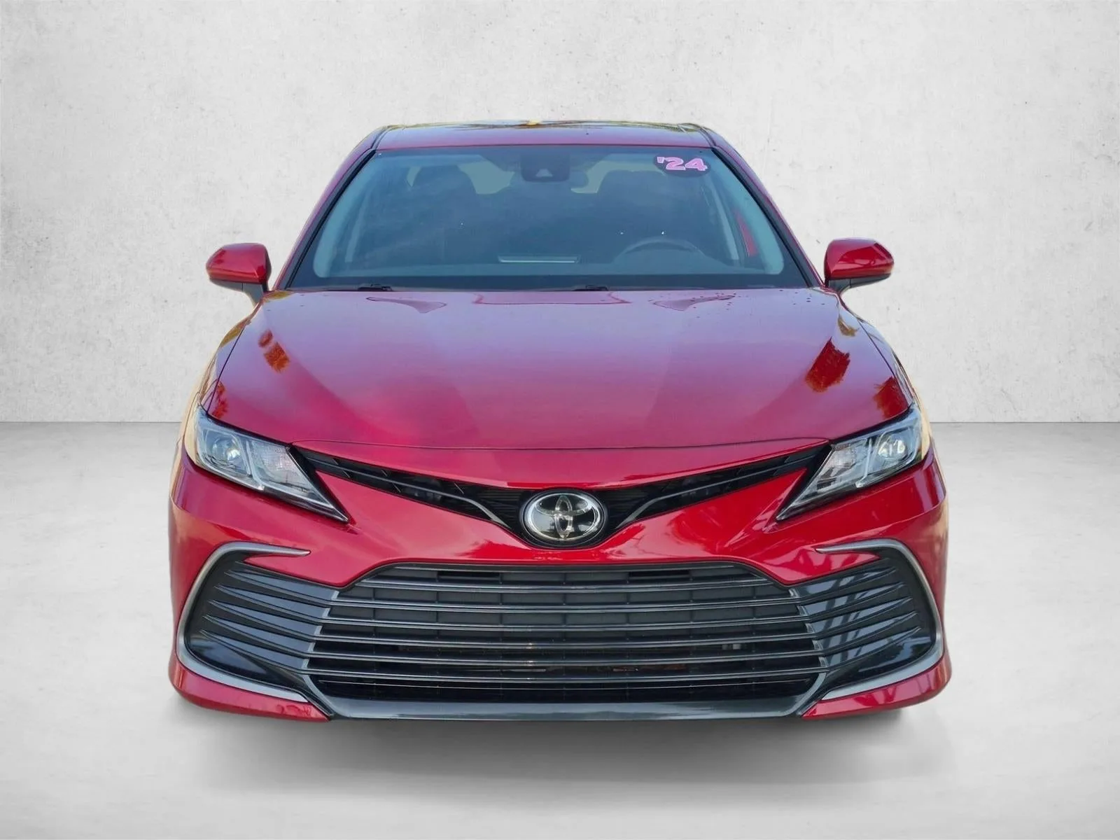 2024 Toyota Camry LE Auto (SE) photo 2