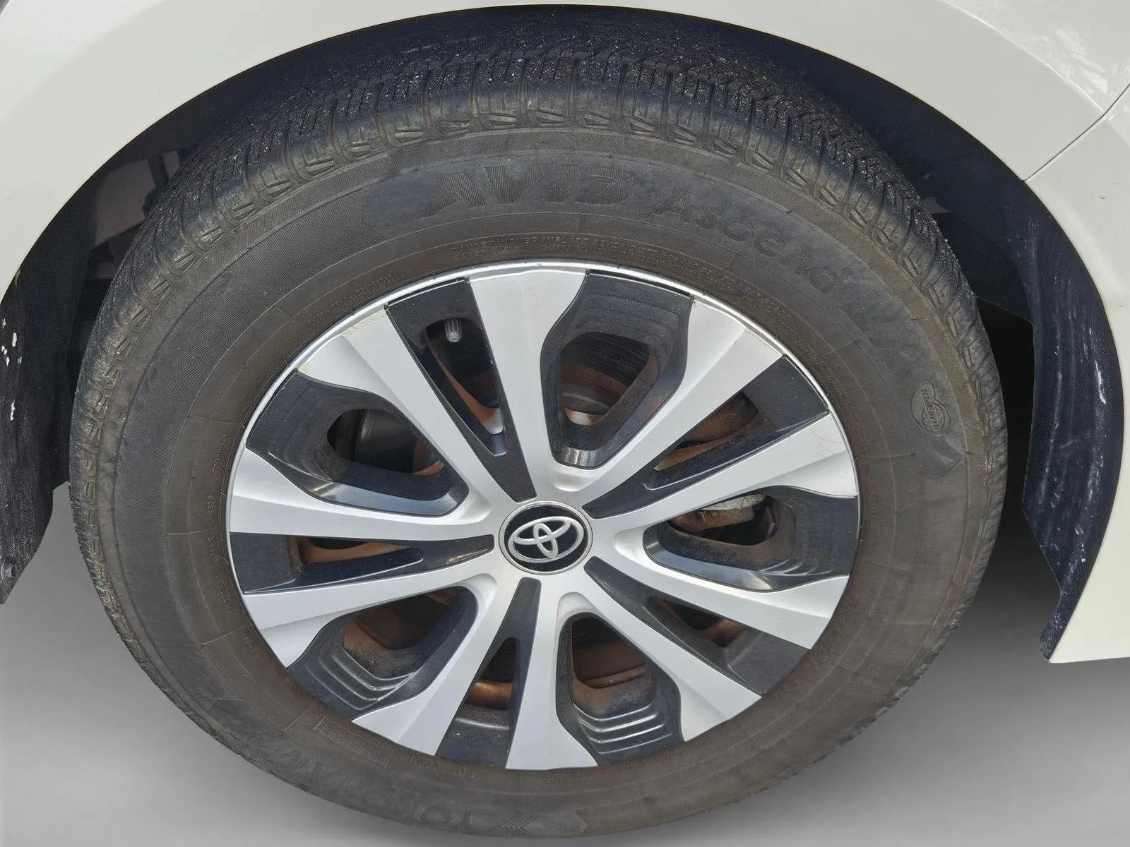 2020 Toyota Corolla Hybrid LE CVT (Natl) photo 7