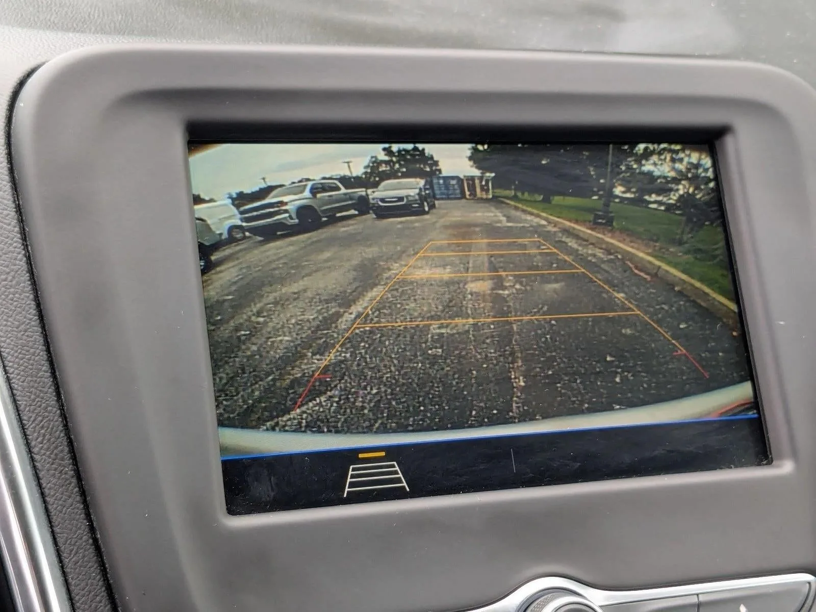 2019 Chevrolet Equinox LS photo 10
