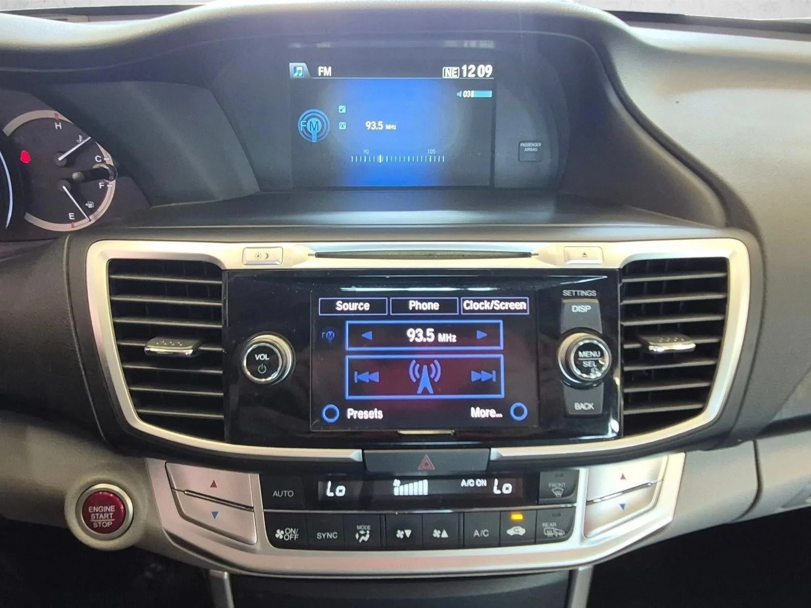 2014 Honda Accord Sedan EX-L CVT PZEV photo 12