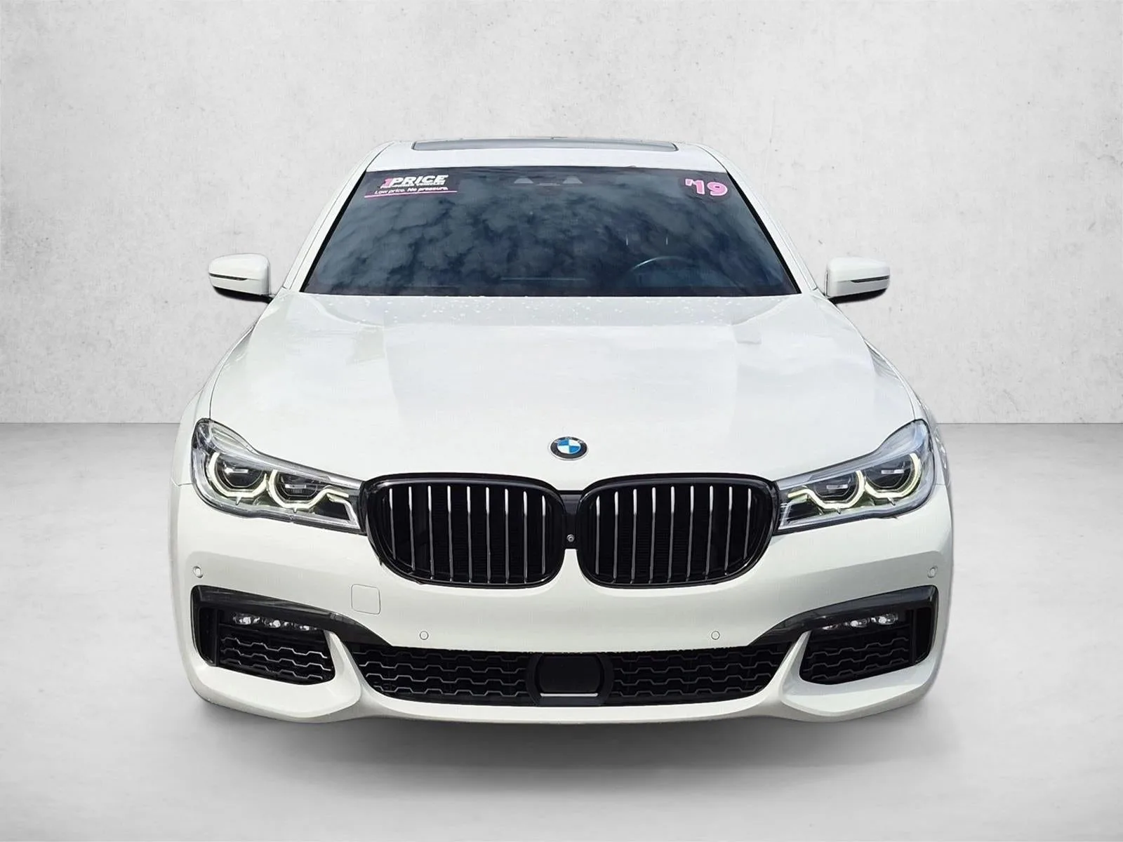 2019 BMW 750i 750i photo 2