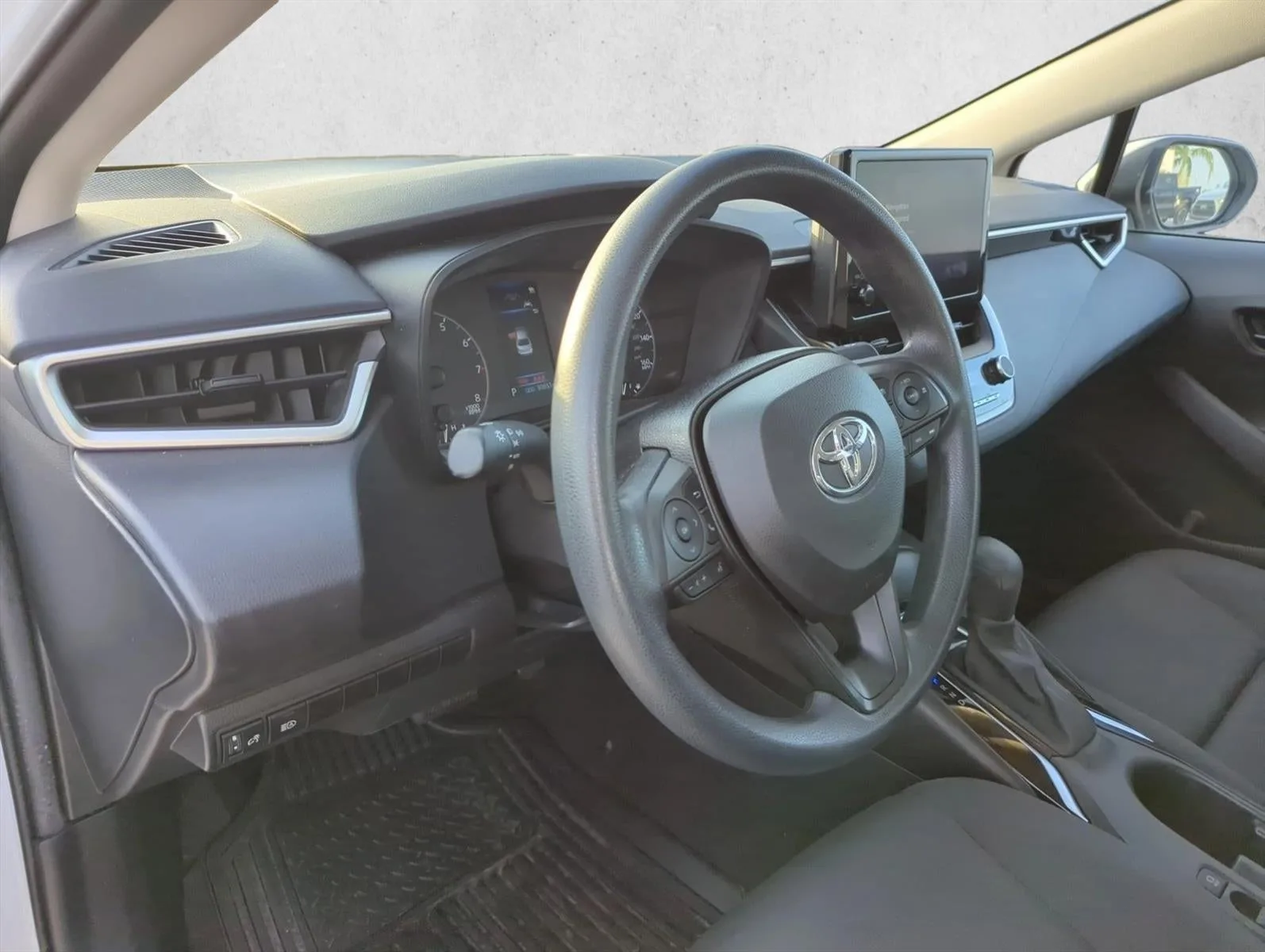 2024 Toyota Corolla LE CVT (Natl) photo 12