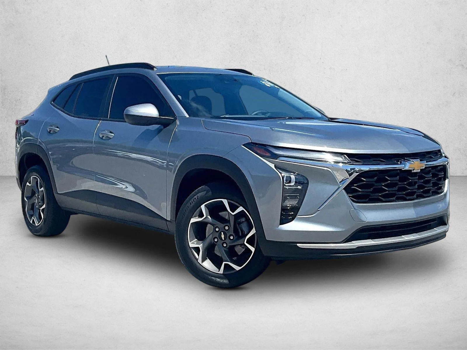 2025 Chevrolet Trax LT photo 12