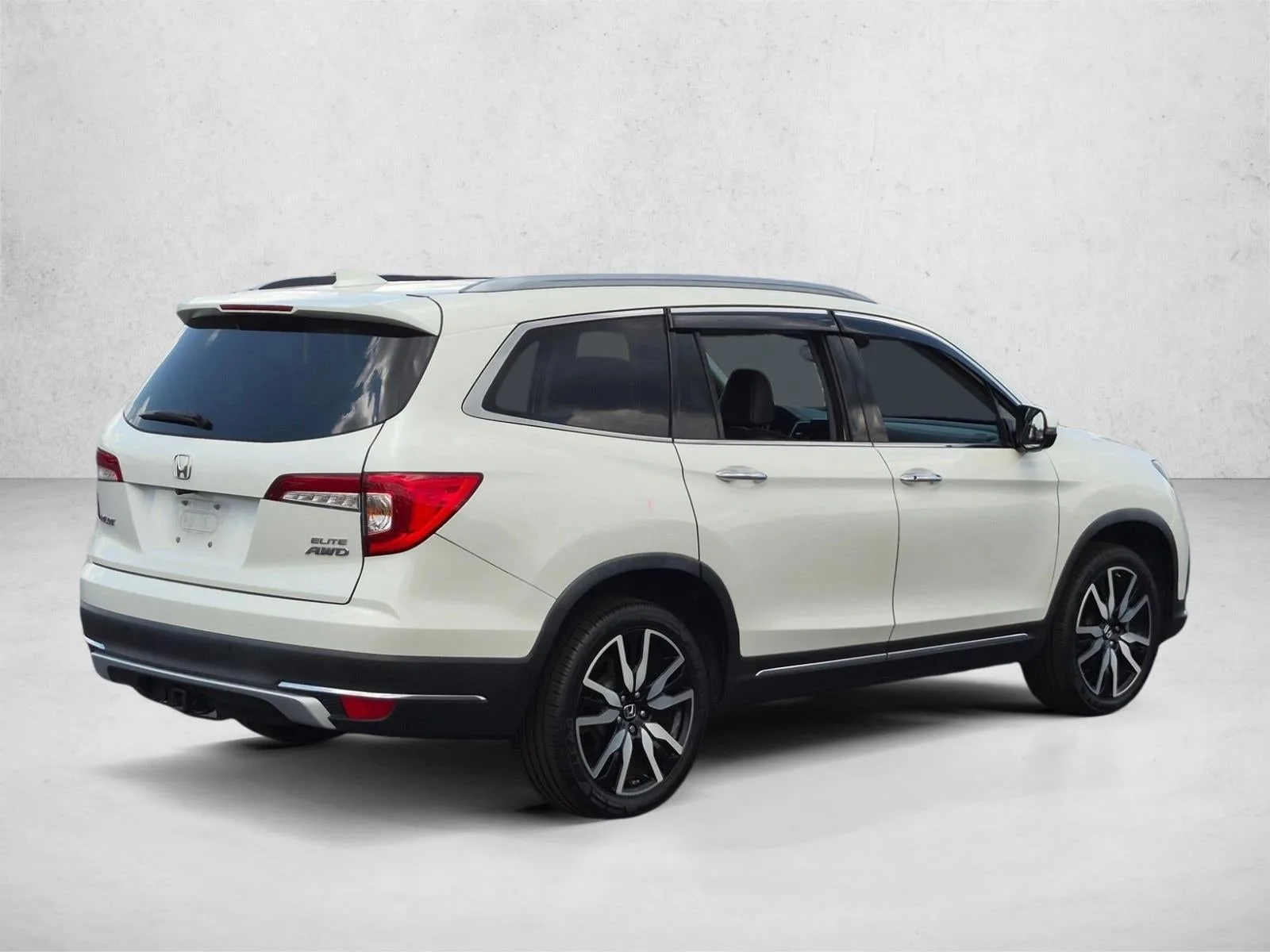 2019 Honda Pilot Elite photo 5