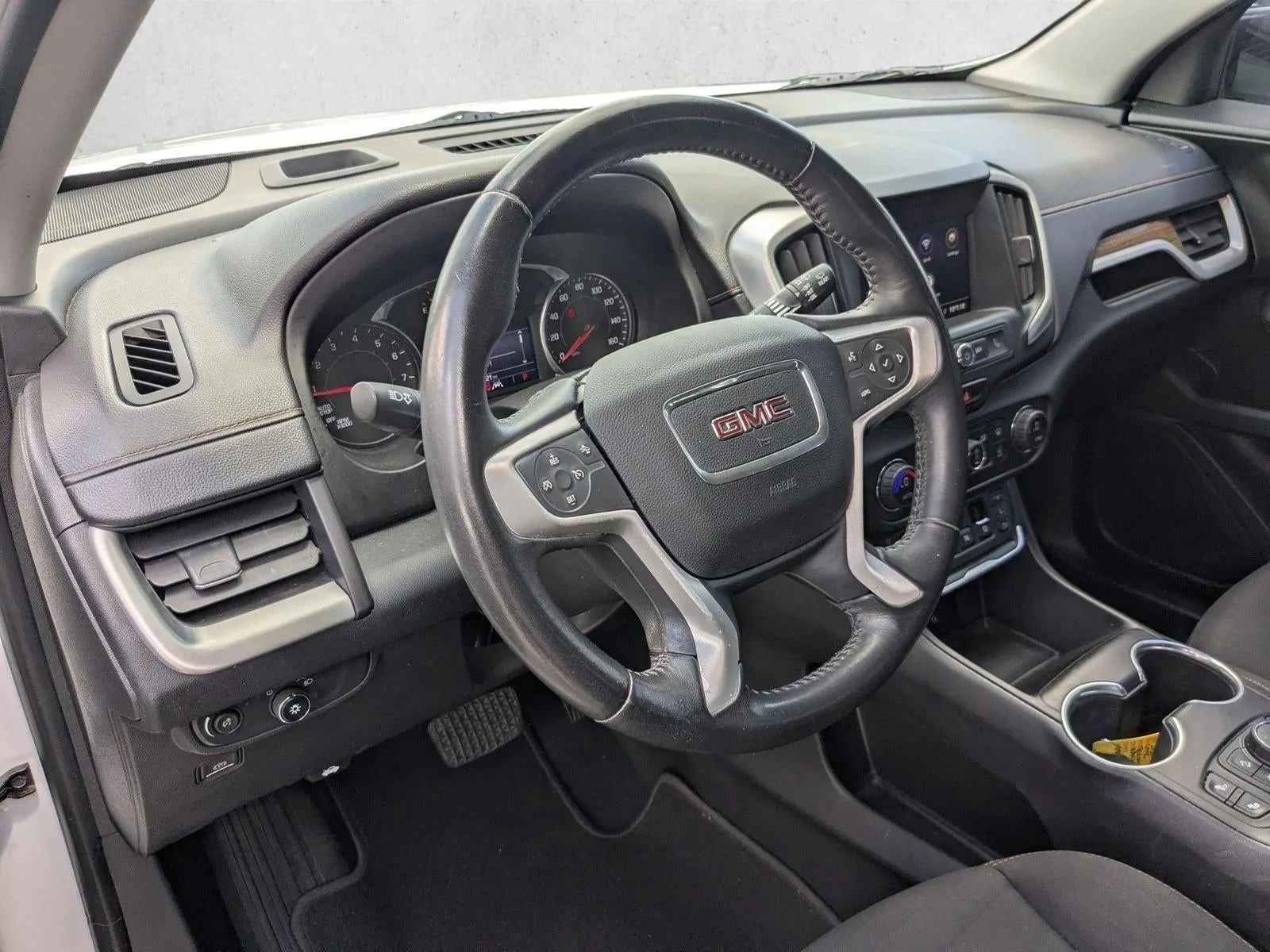 2021 GMC Terrain SLE photo 9