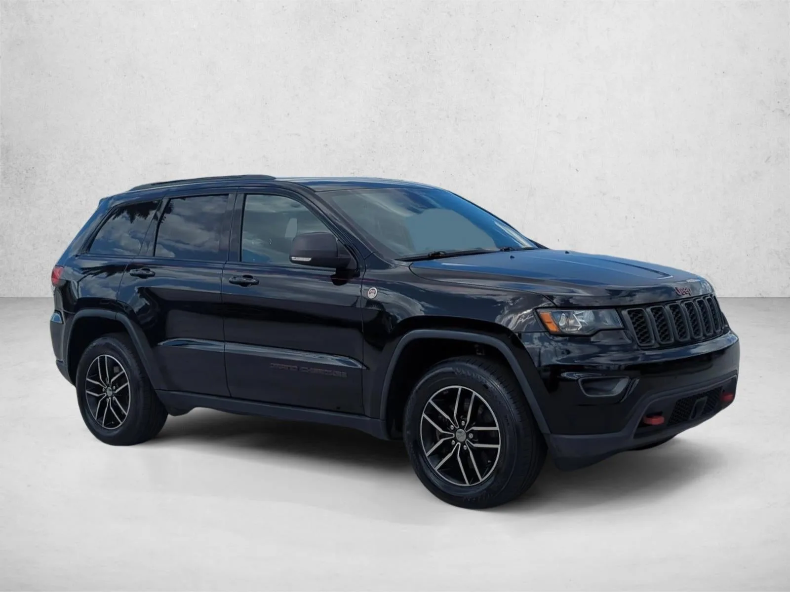 2018 Jeep Grand Cherokee Trailhawk 4x4 *Ltd Avail* photo 3
