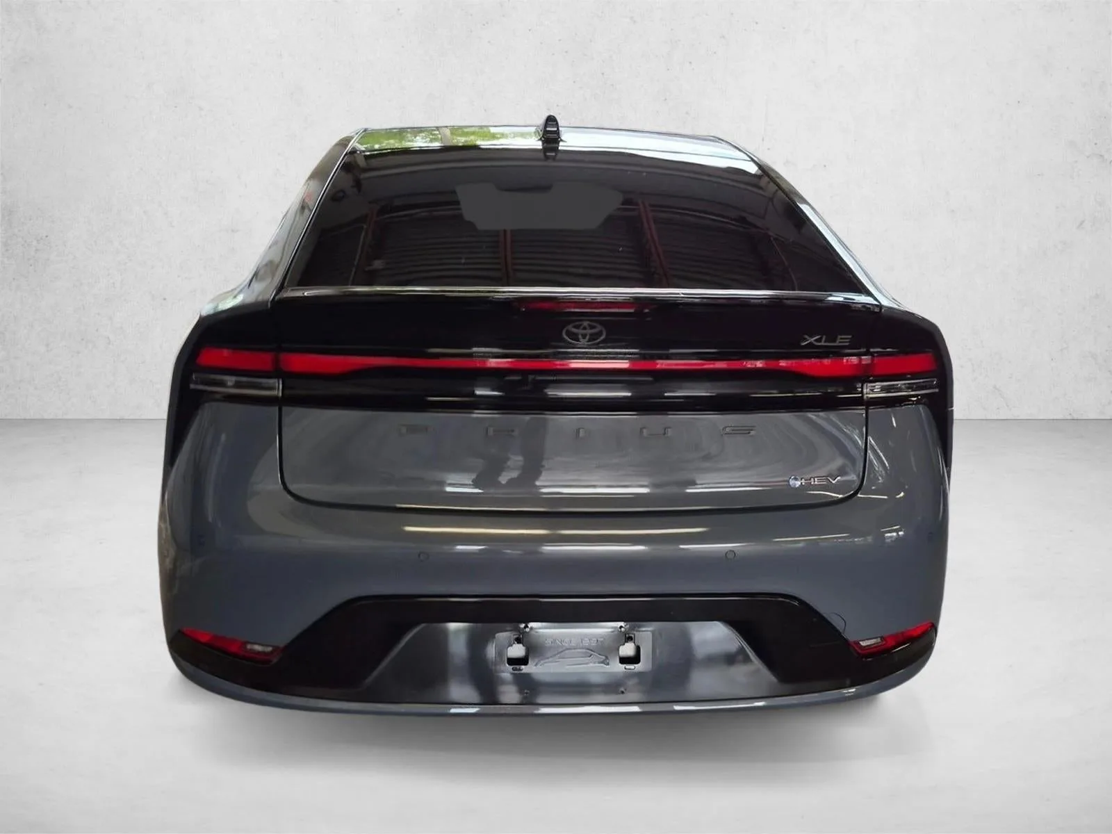 2024 Toyota Prius XLE photo 6