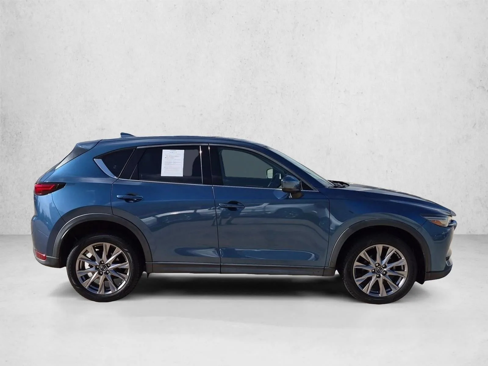 2019 Mazda CX-5 Grand Touring FWD photo 4