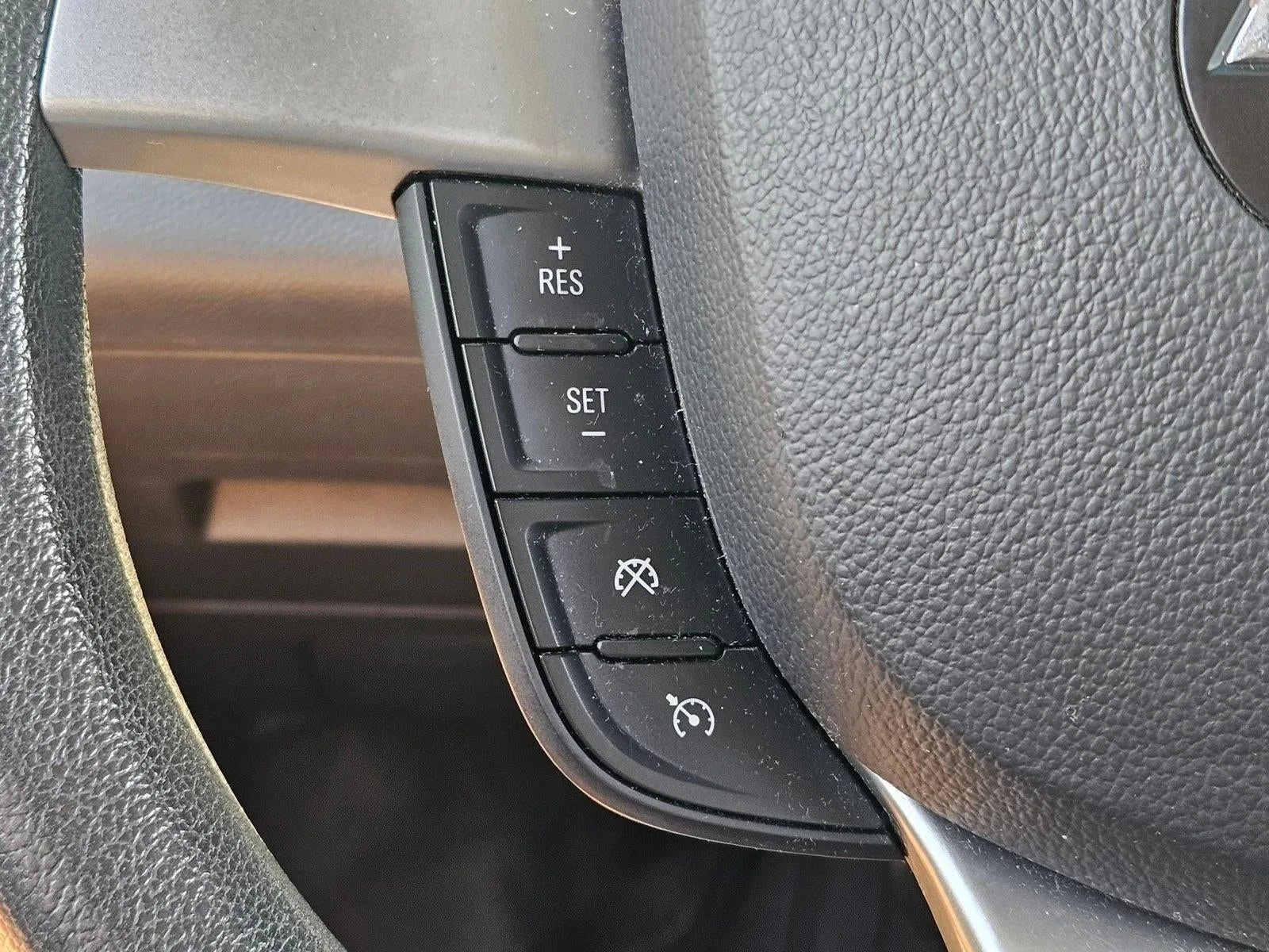 2015 Chevrolet Spark Hatch 1LT (Automatic) photo 12